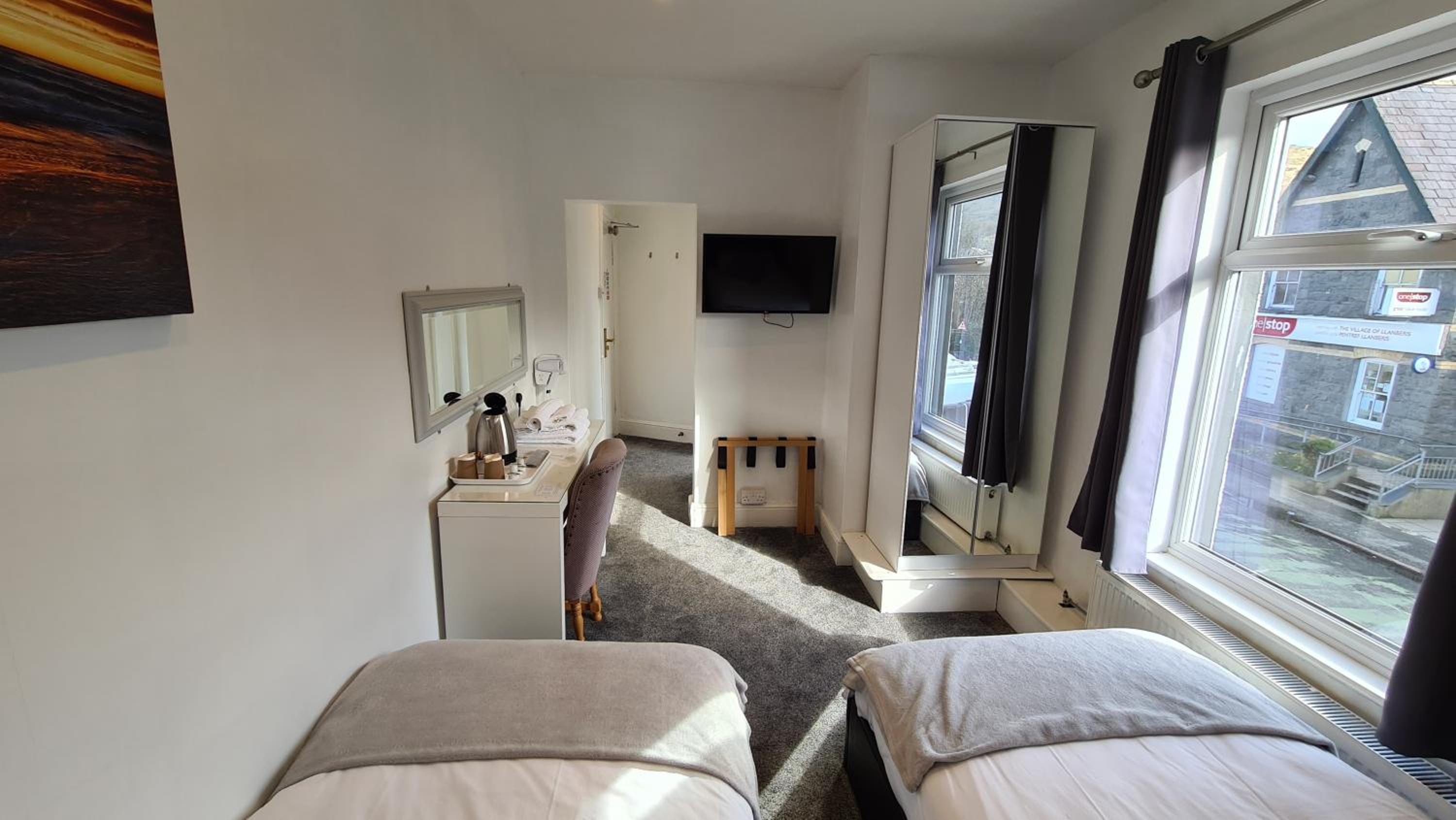 Twin Room photo 1