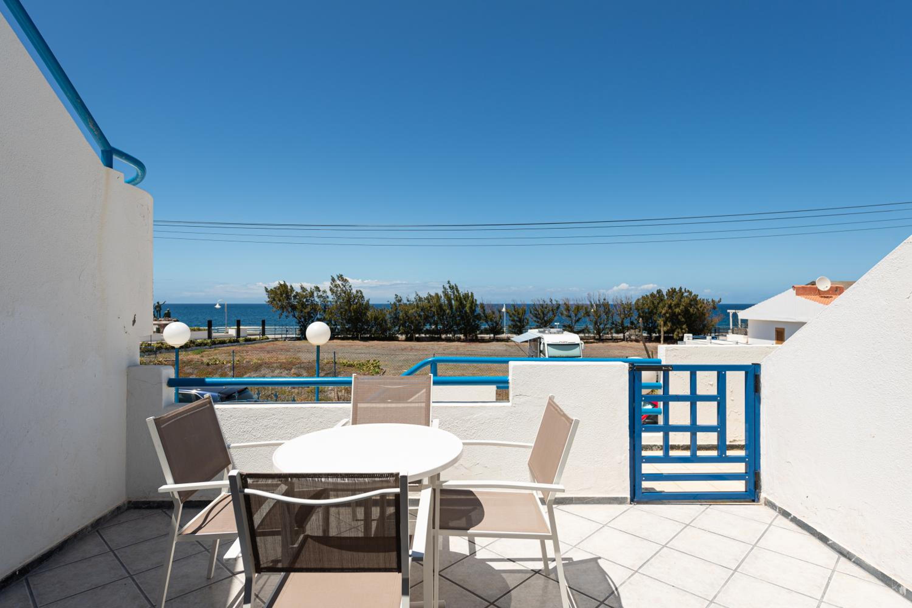 Apartment with Sea View - Photo 17
