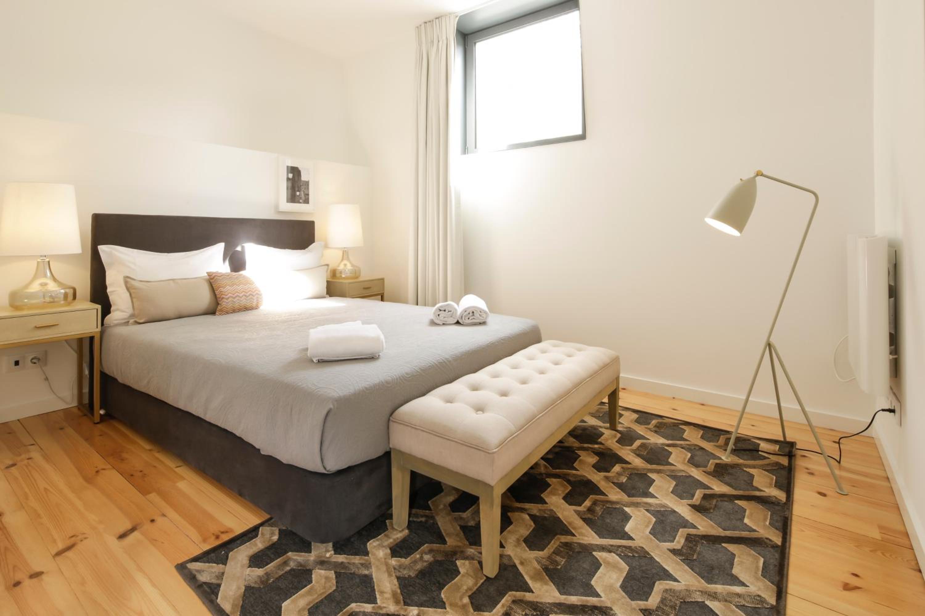 Two-Bedroom Apartment - Photo 4
