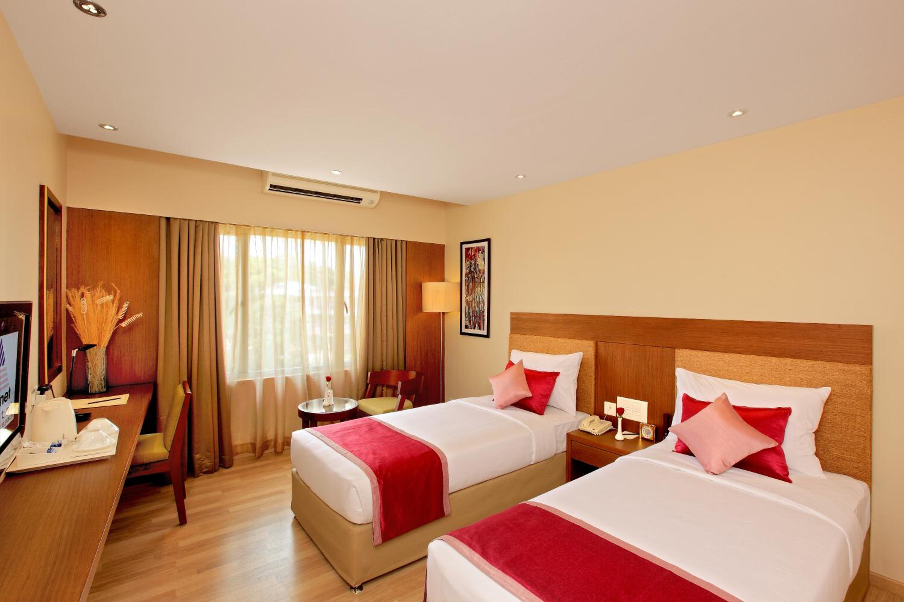 Deluxe Double Room - Photo 2