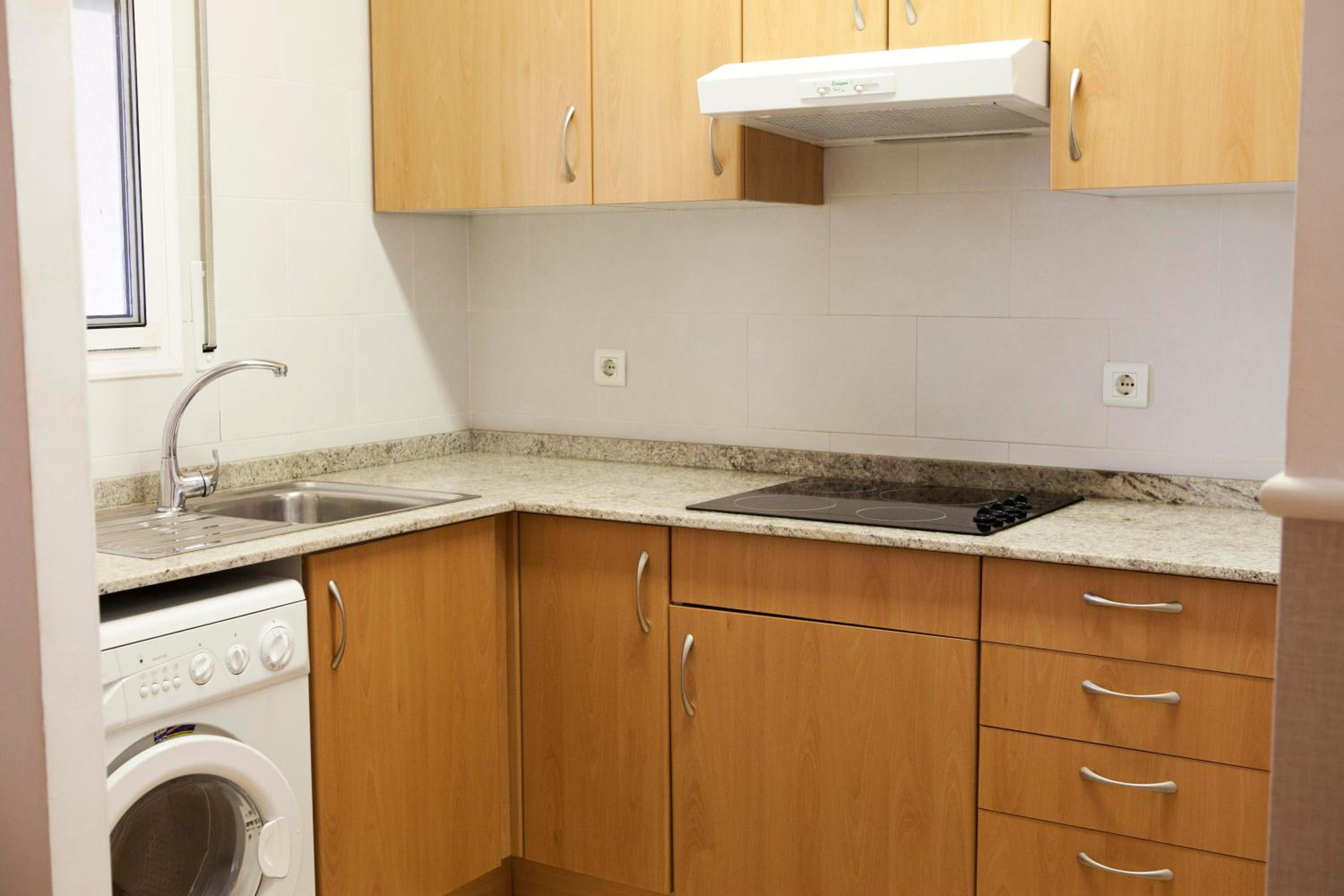 Three-Bedroom Apartment photo 2