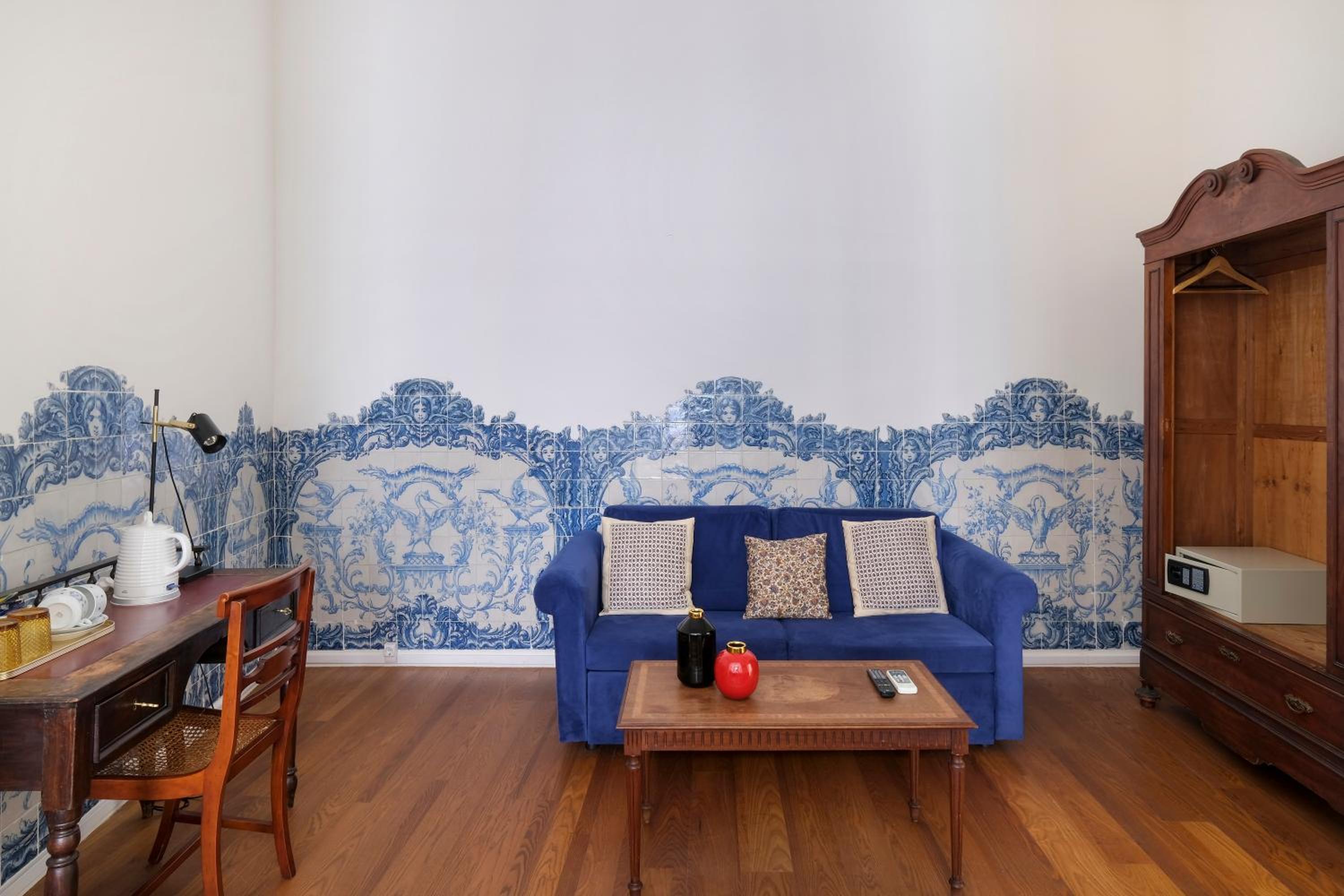 Master Queen Suite photo 3