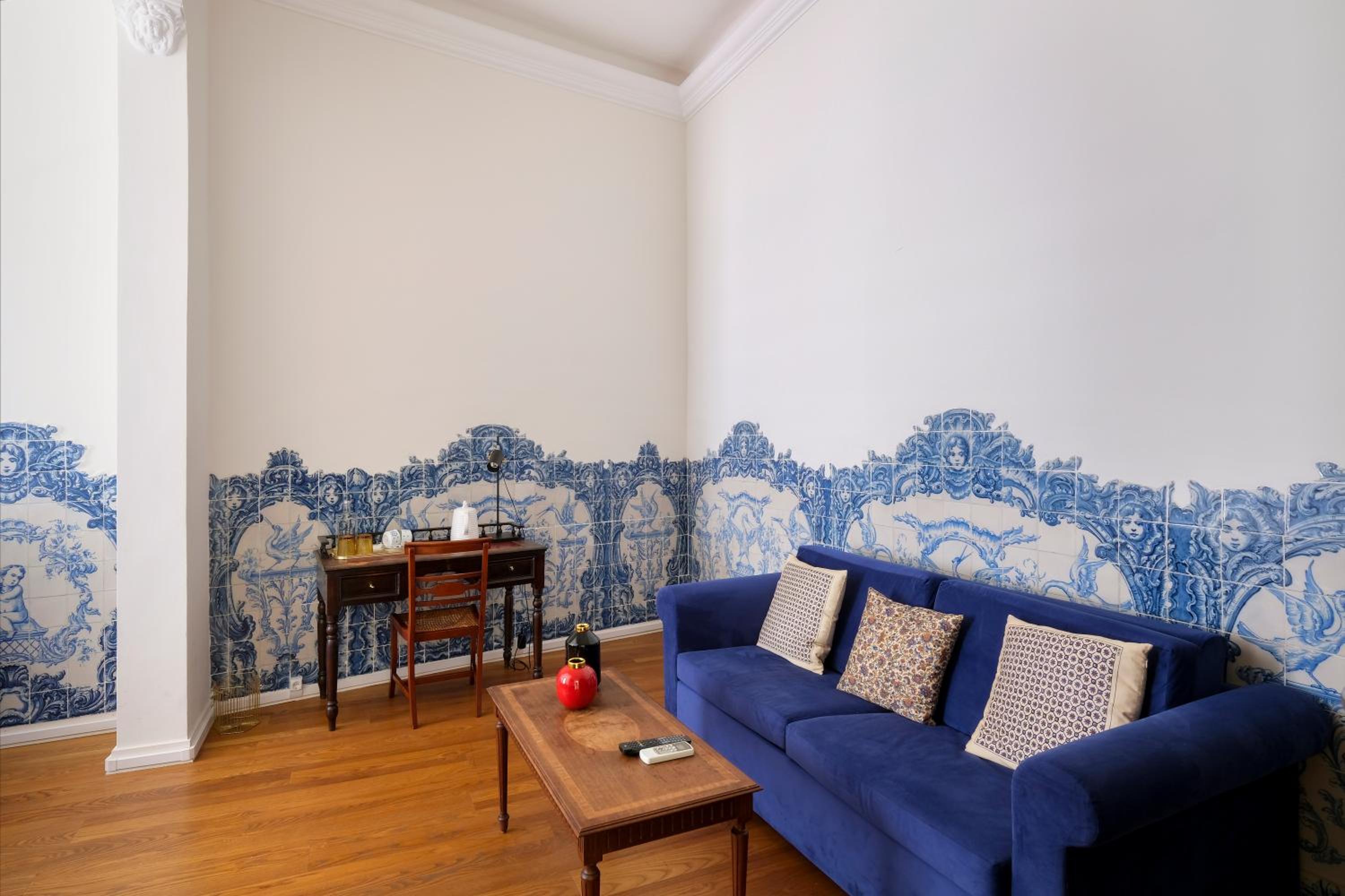 Master Queen Suite photo 2