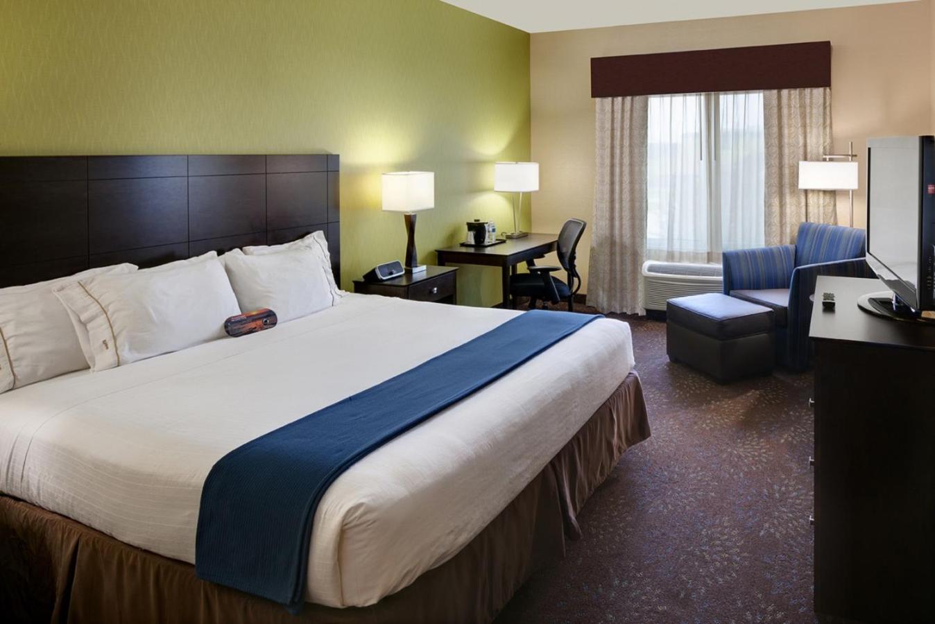 Standard Room - Photo 1