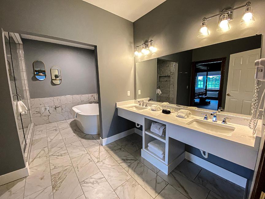 Superior King Room photo 2