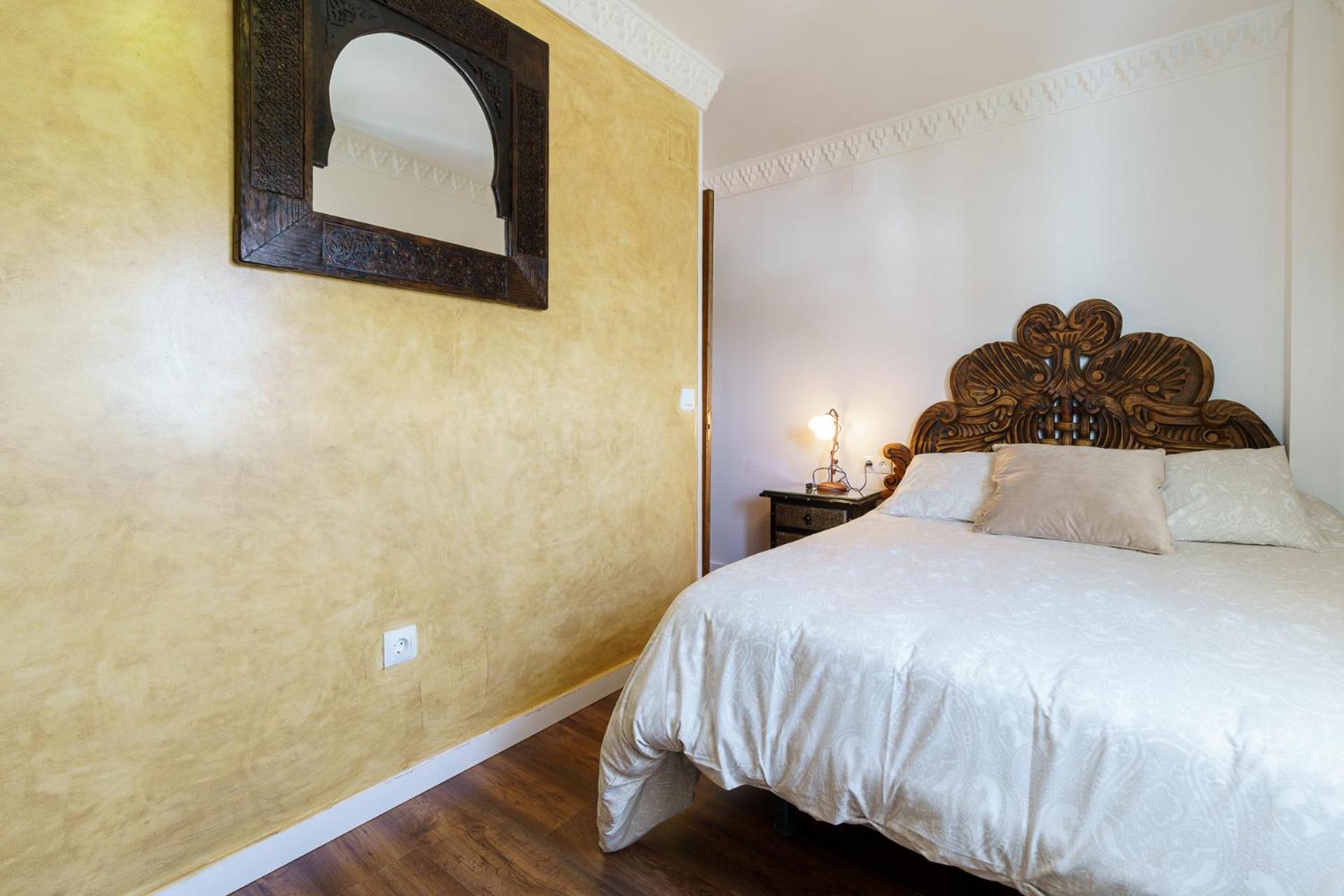 Three-Bedroom Apartment - Photo 16