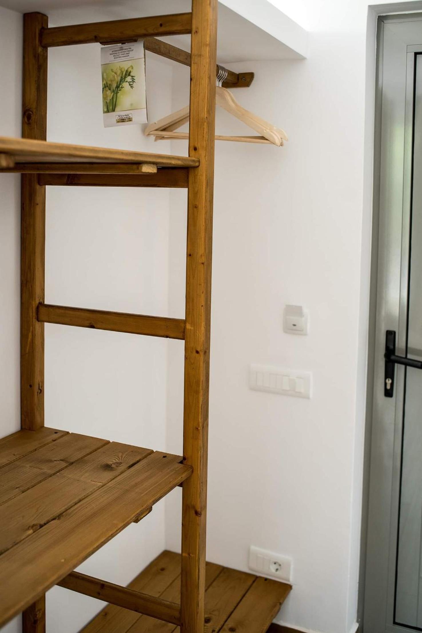 Family Room - Photo 1
