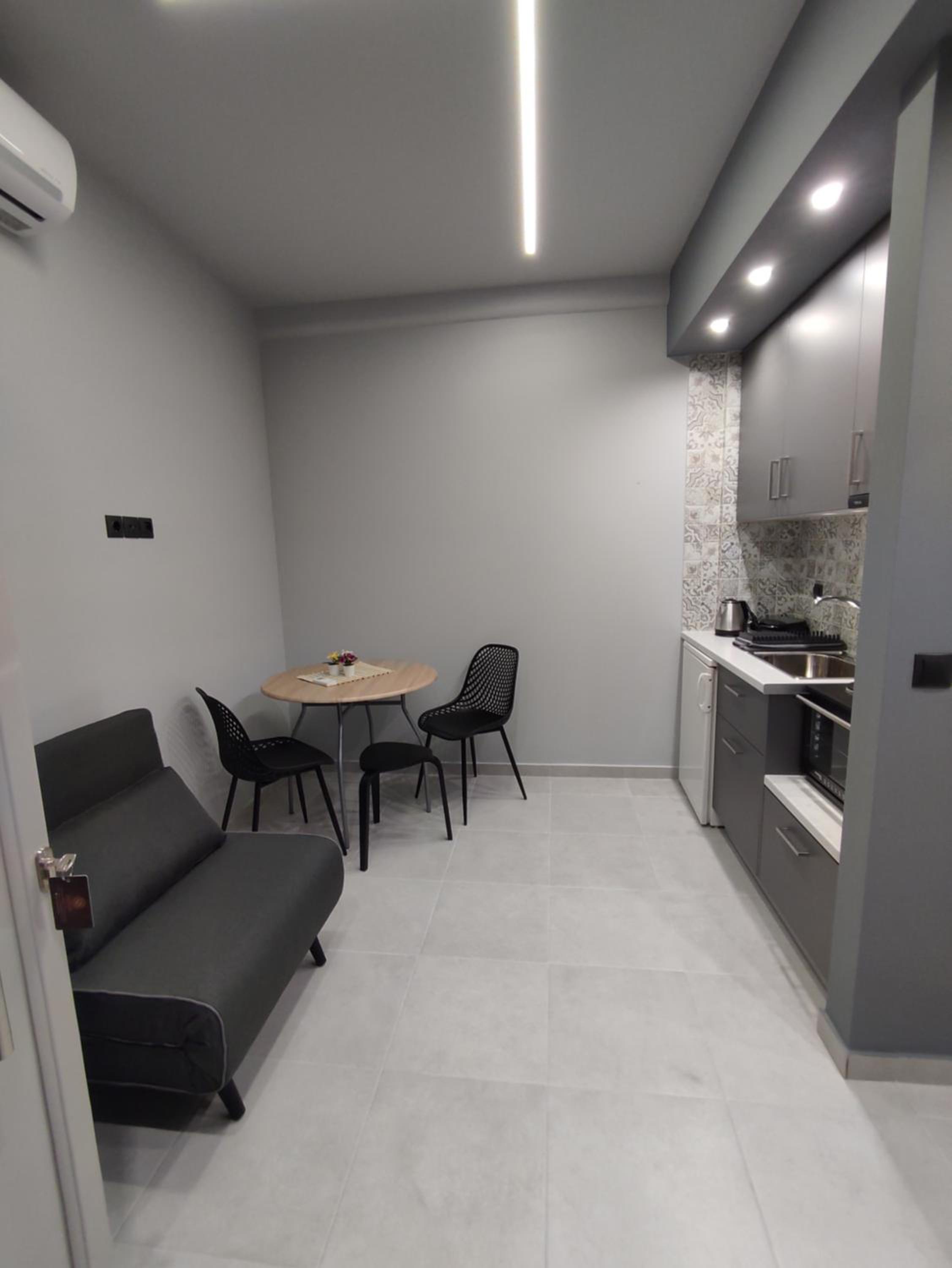 Deluxe Room - Photo 2