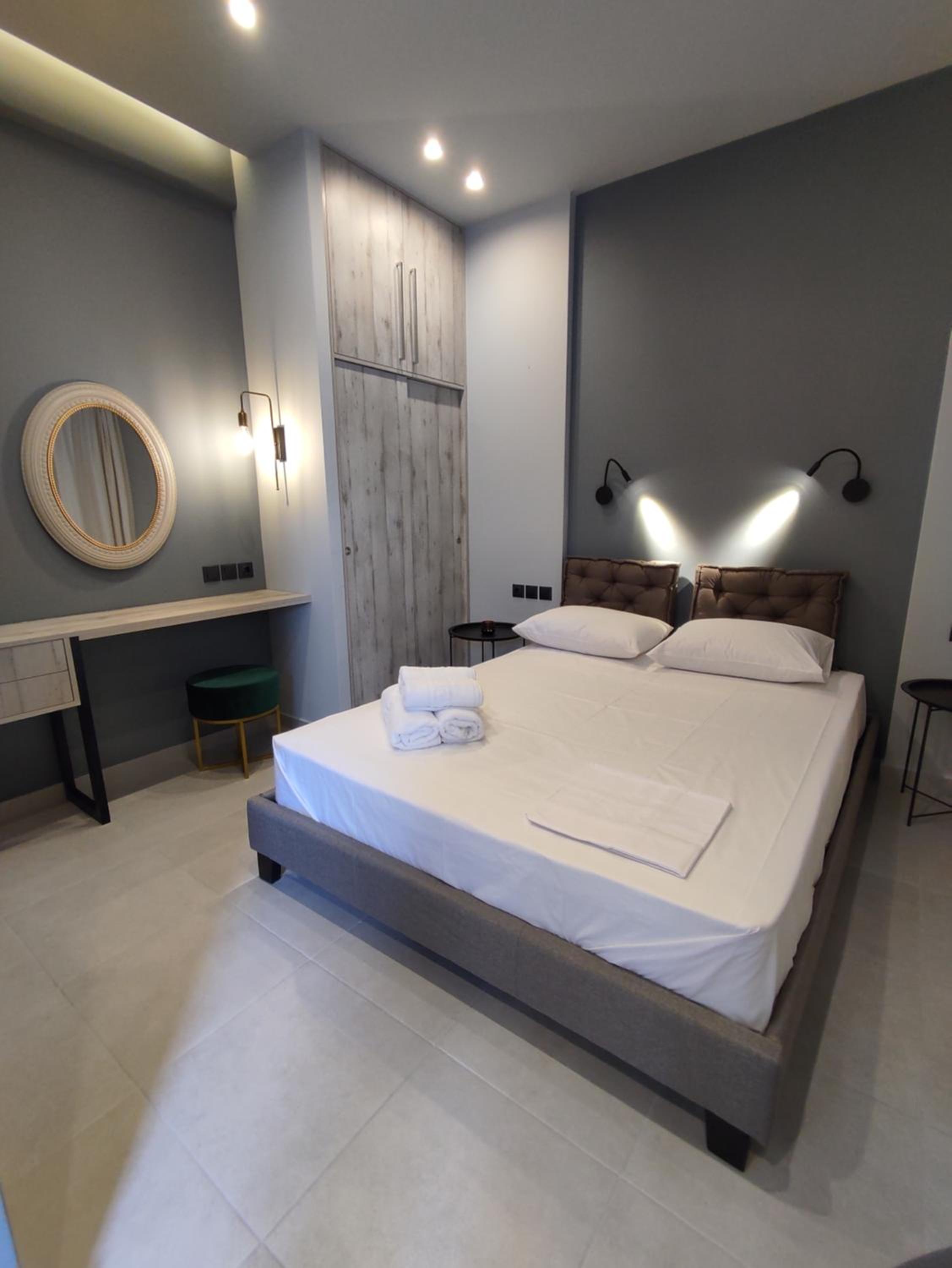 Deluxe Room - Photo 1