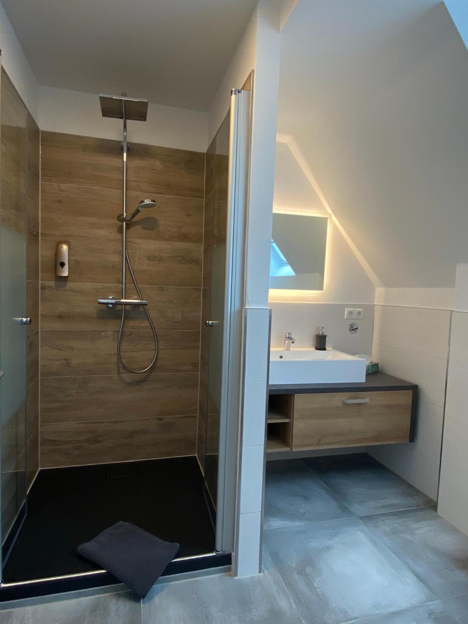 Deluxe Apartment - Photo 13