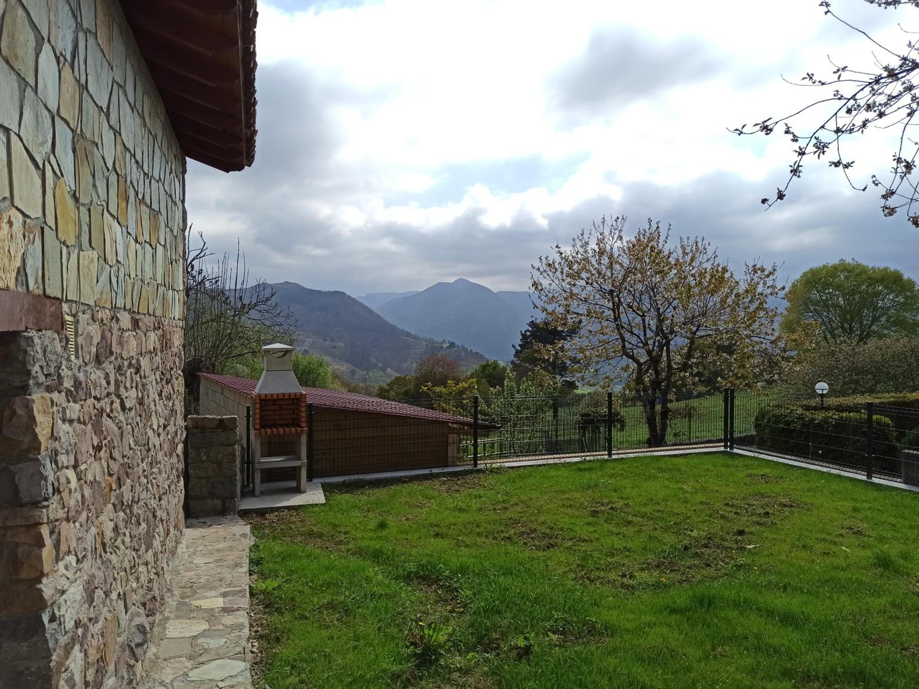 Two-Bedroom Chalet - Photo 5