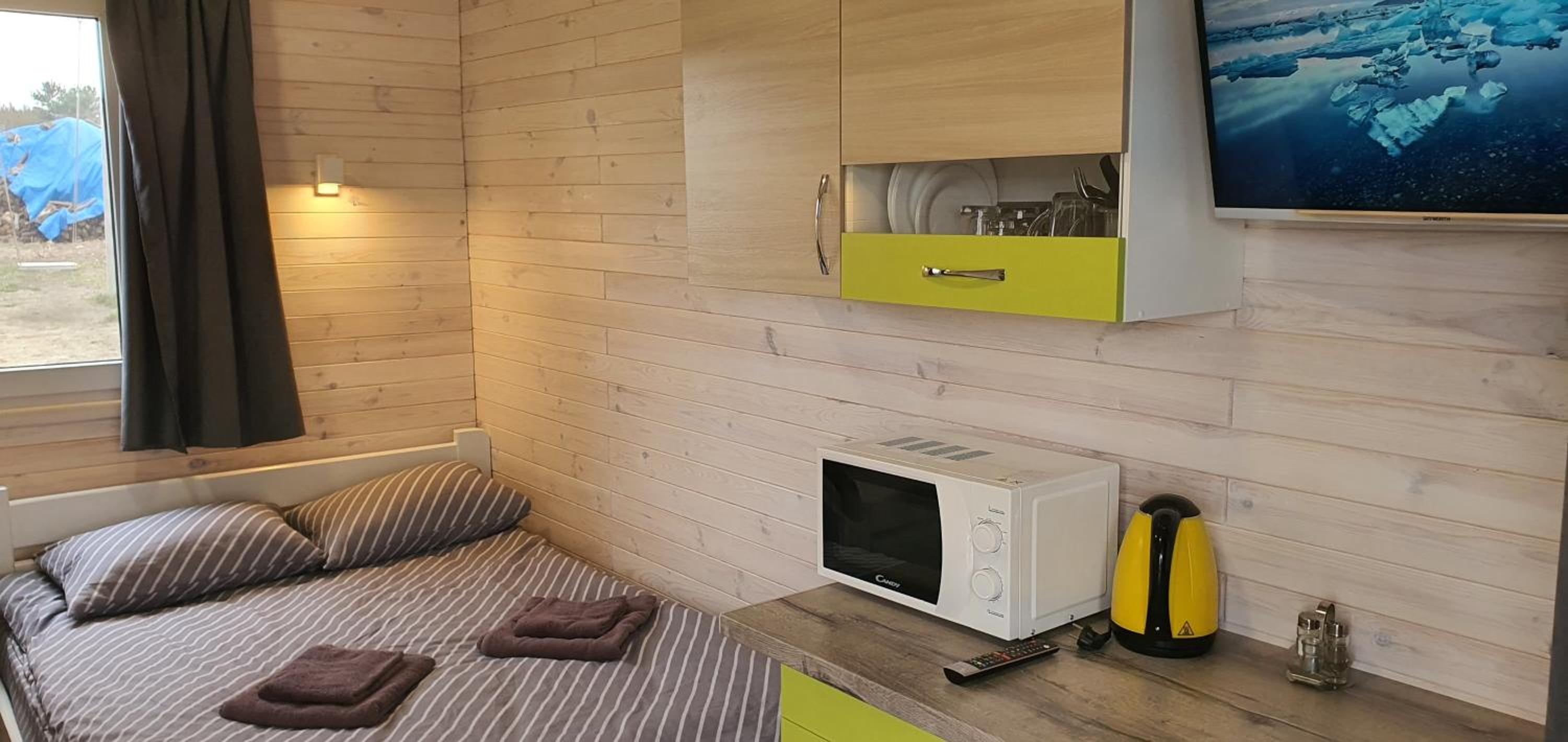 One-Bedroom House photo 3