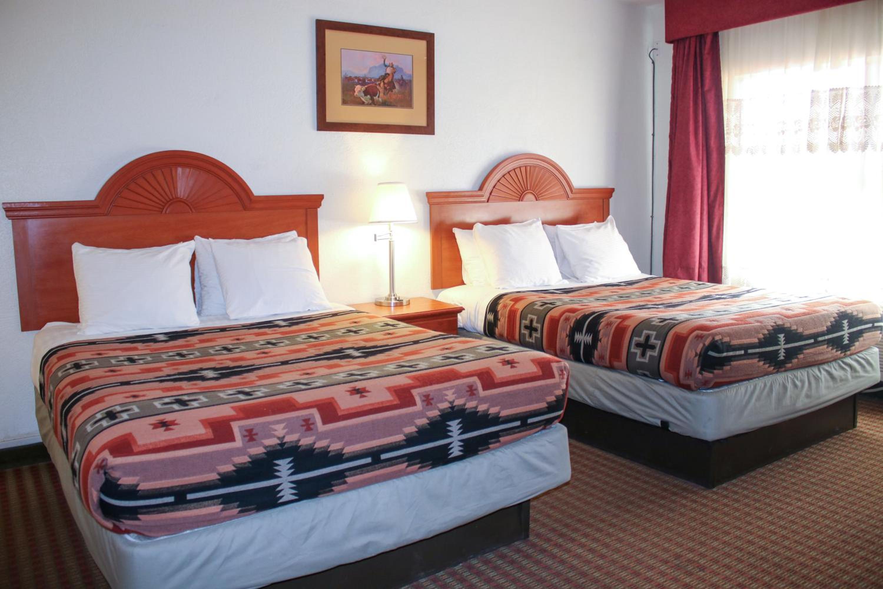 Queen Room with Two Queen Beds - Photo 1