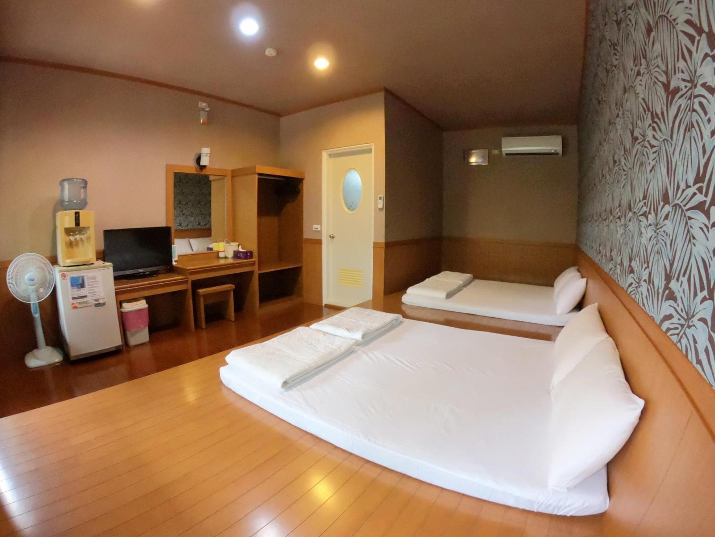 Quadruple Room with Garden View photo 1