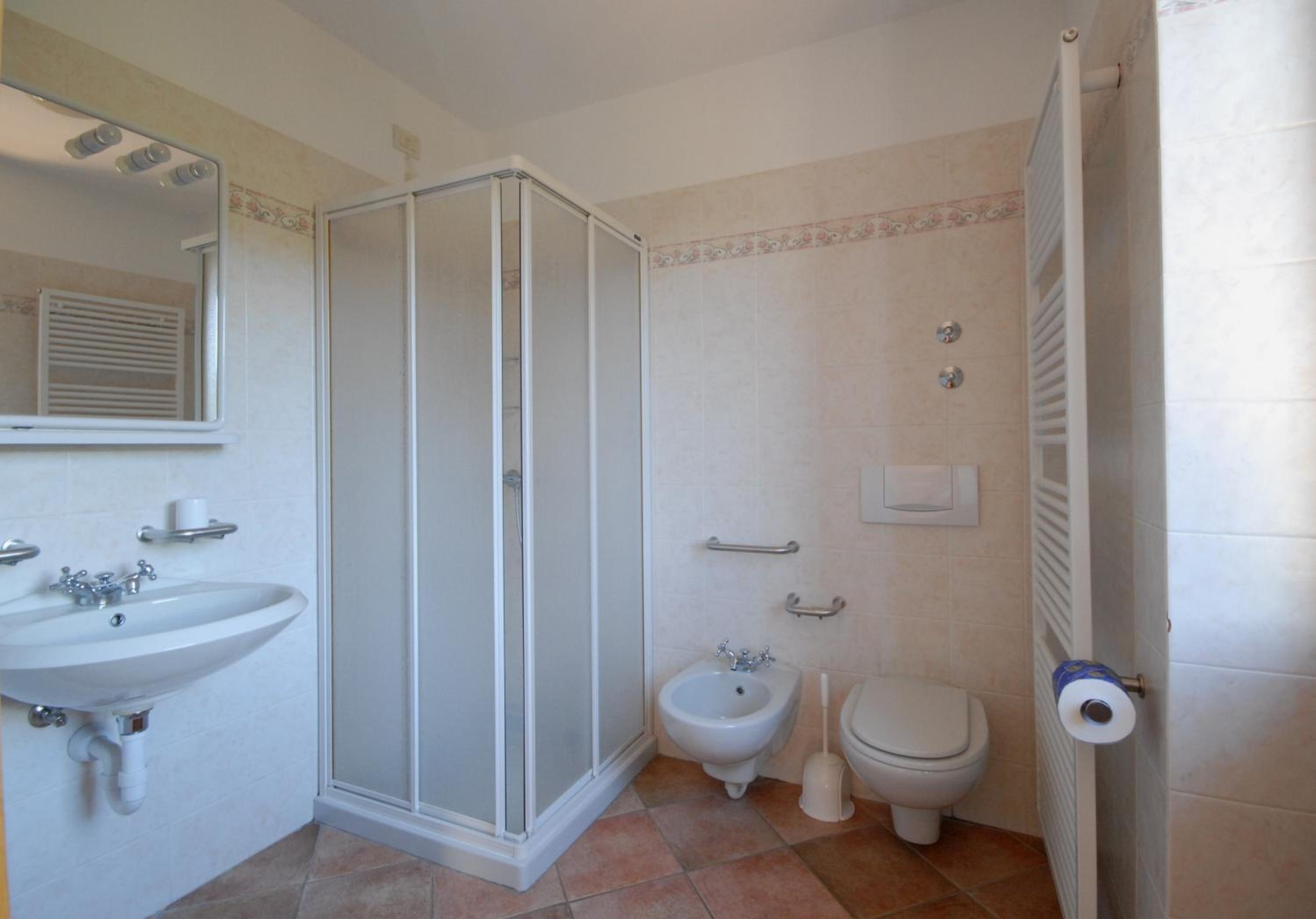 Superior Triple Room photo 2