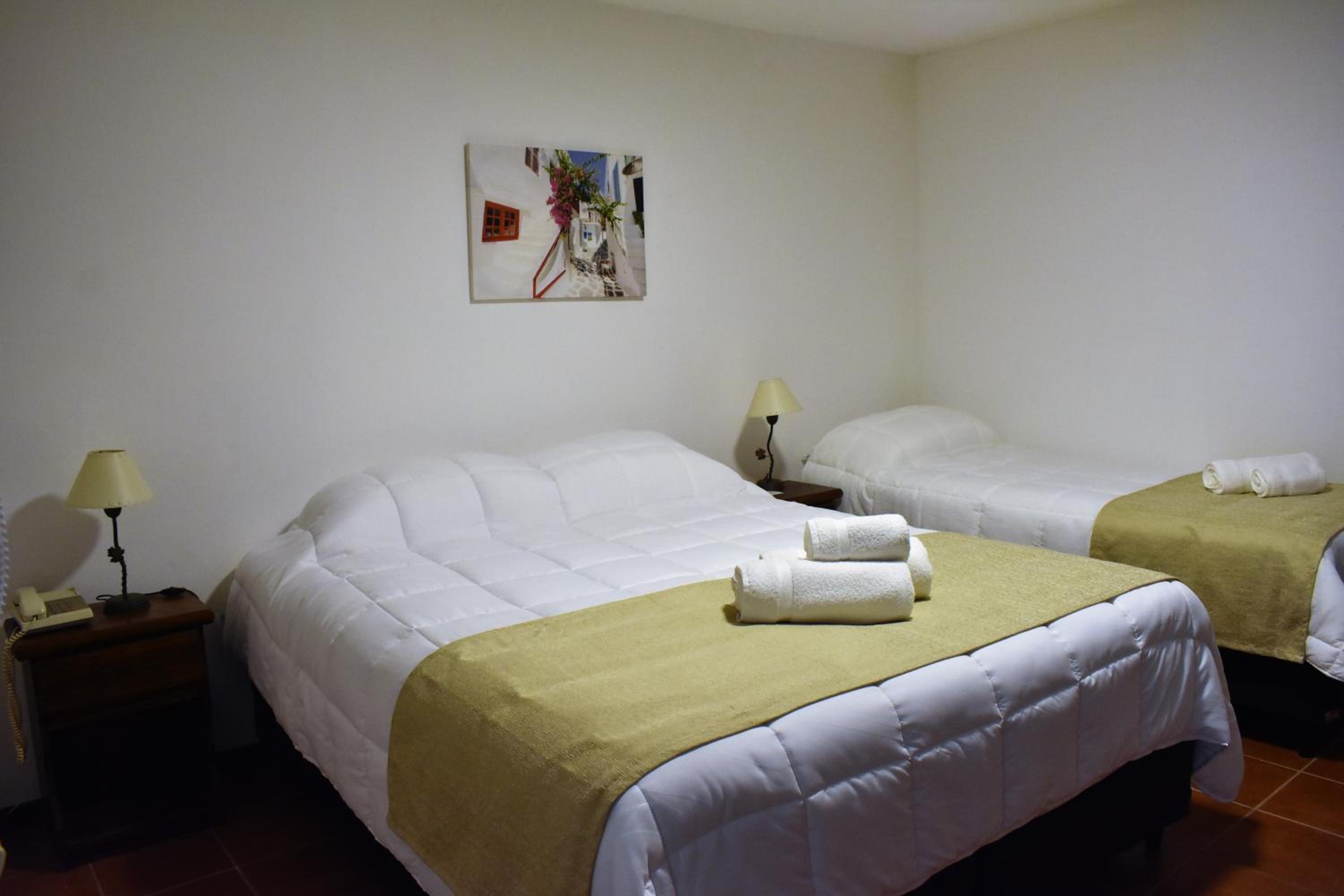 Standard Triple Room photo 3