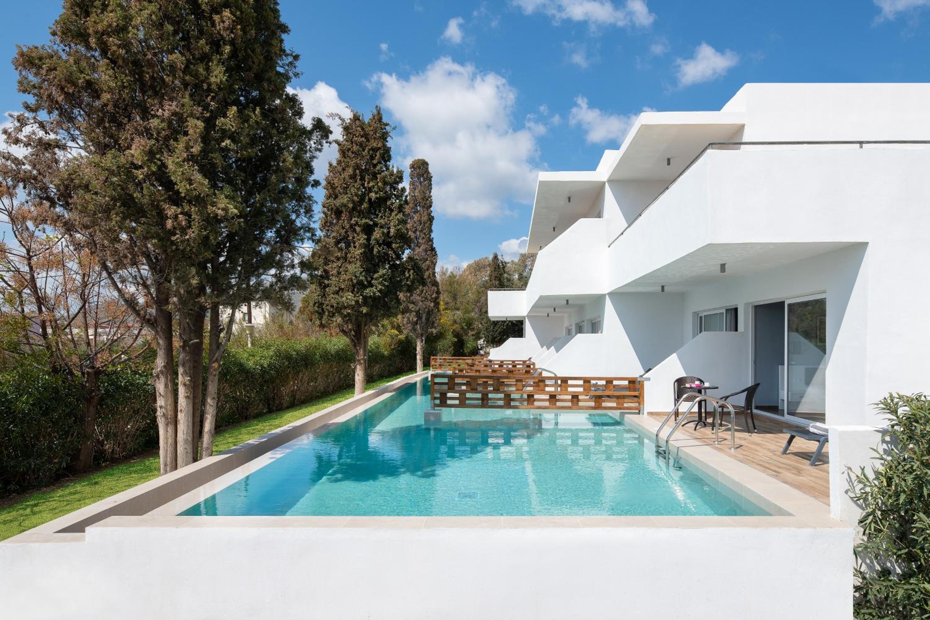 Honeymoon Suite with Private Pool