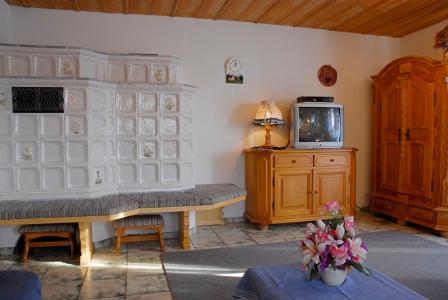 Three-Bedroom House photo 3