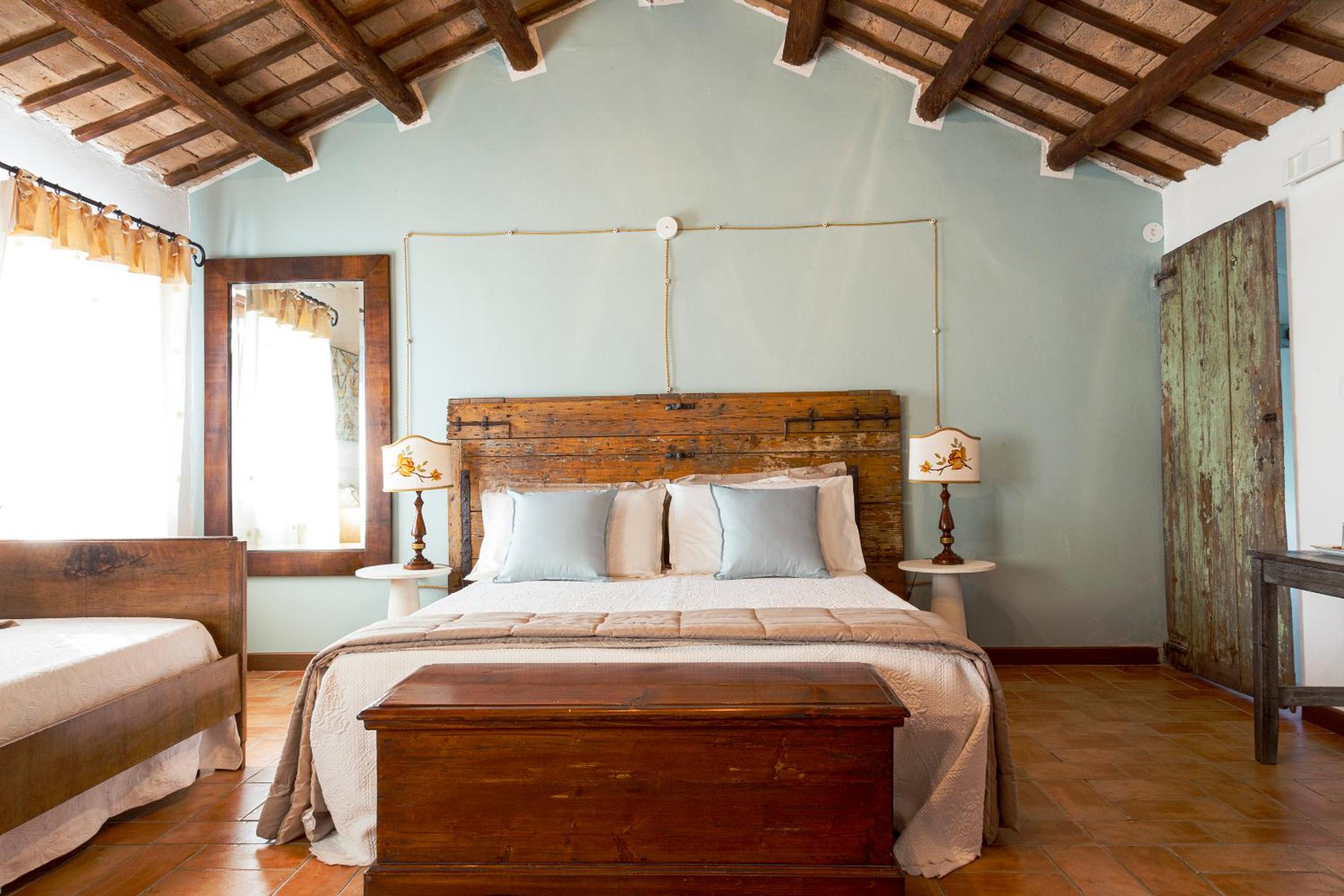 Deluxe Double Room - Photo 1