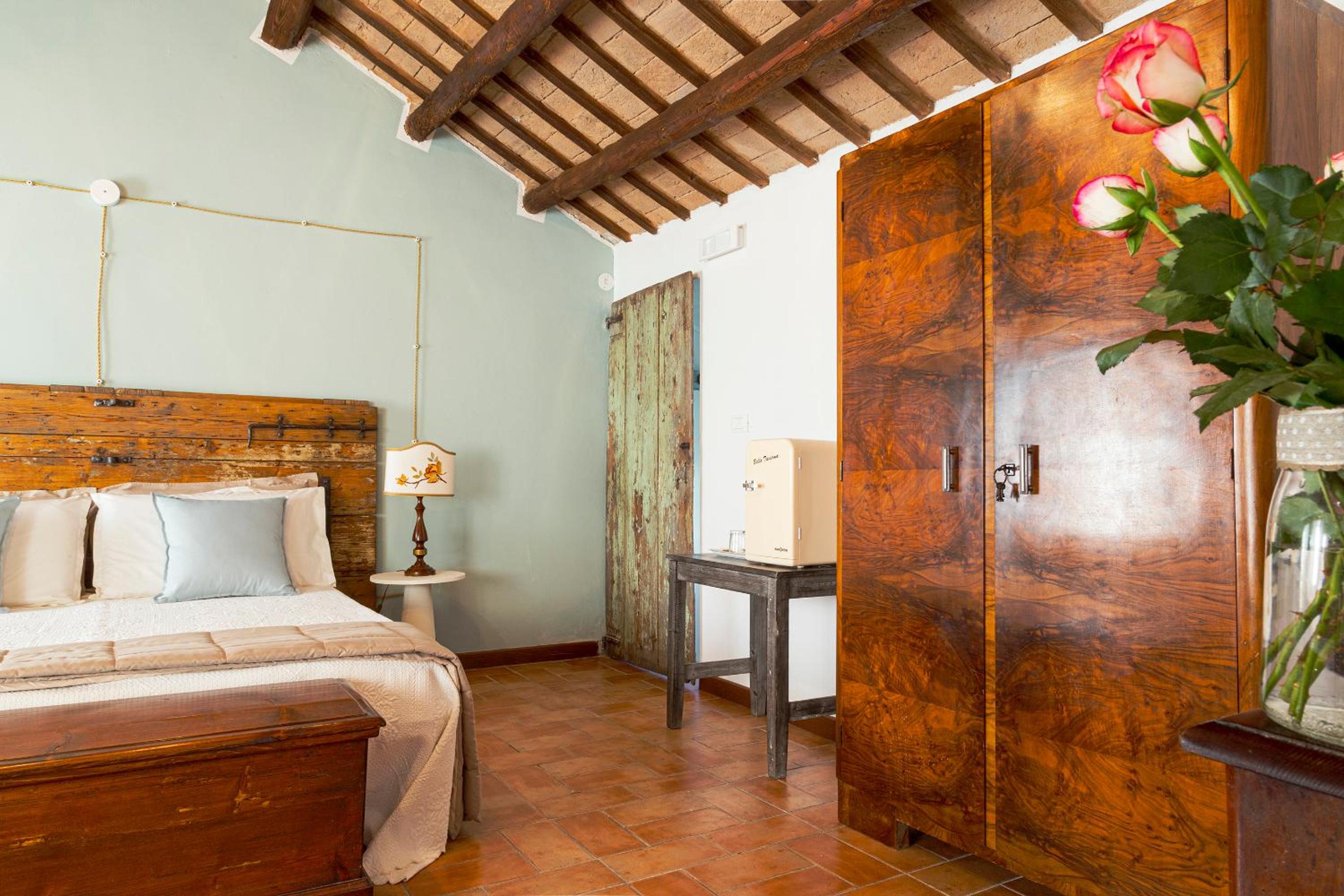 Deluxe Double Room - Photo 4
