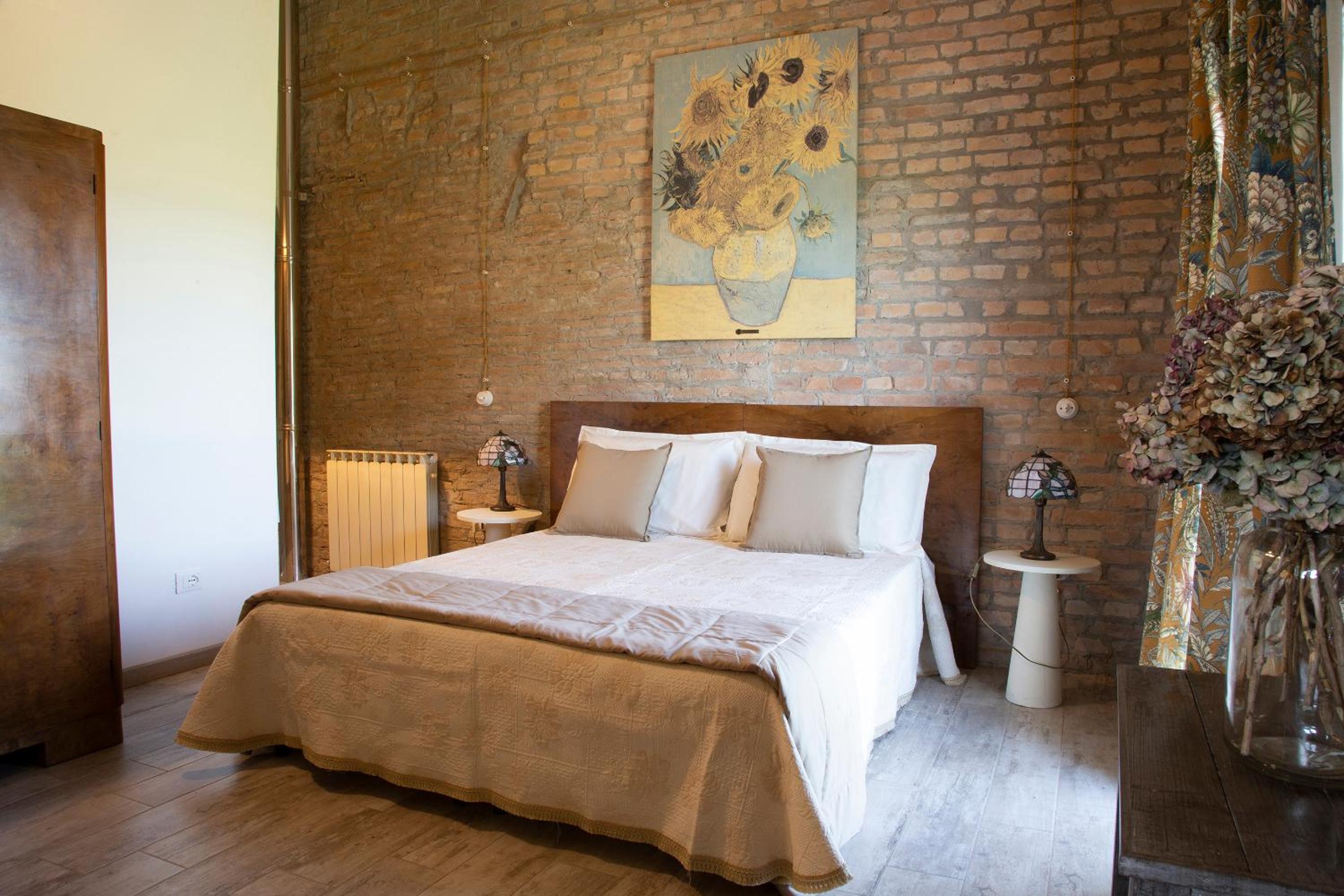 Double Room with Private Bathroom photo 1