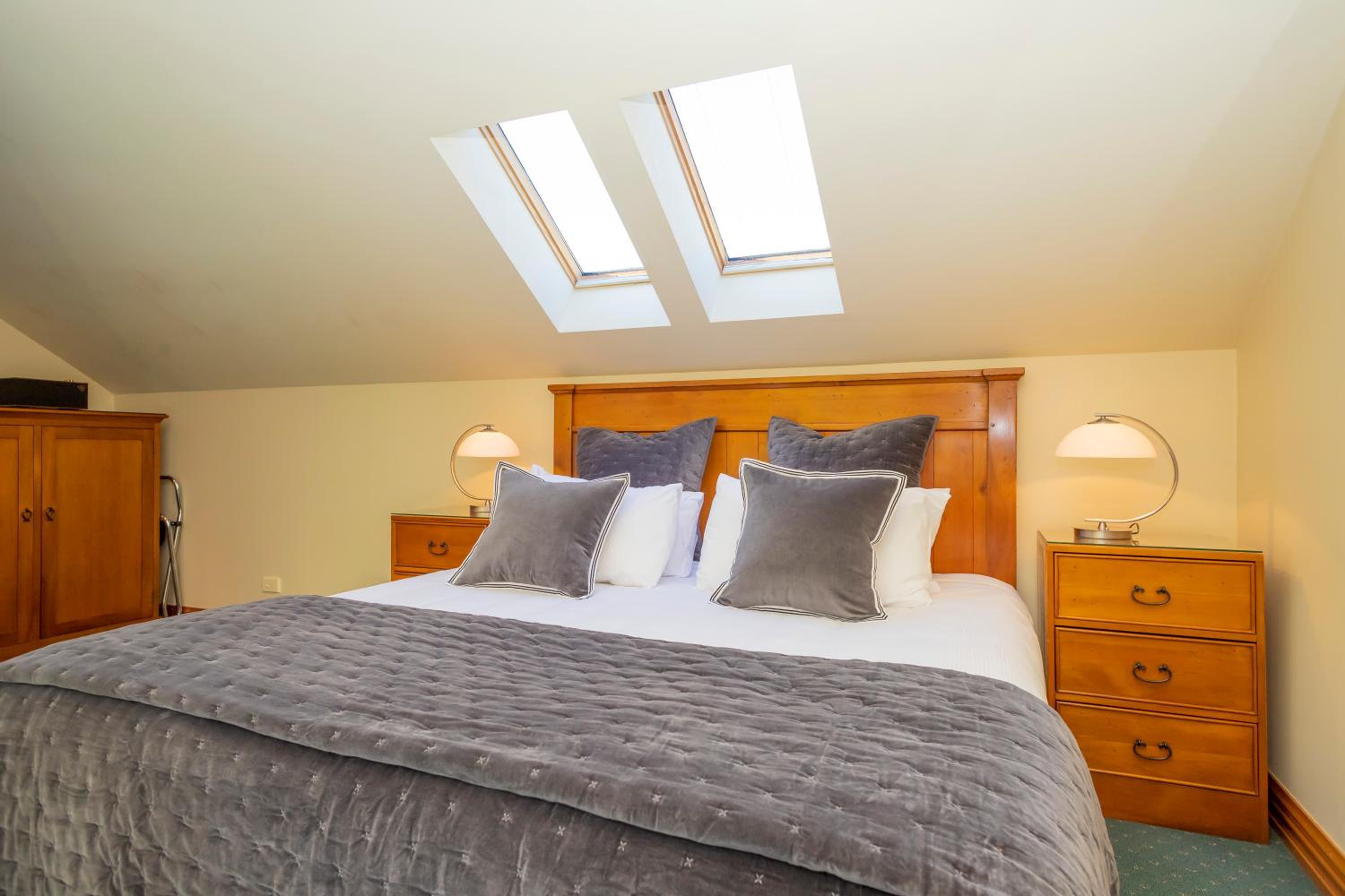 Queenstown Escape - Premier Double Room photo 3