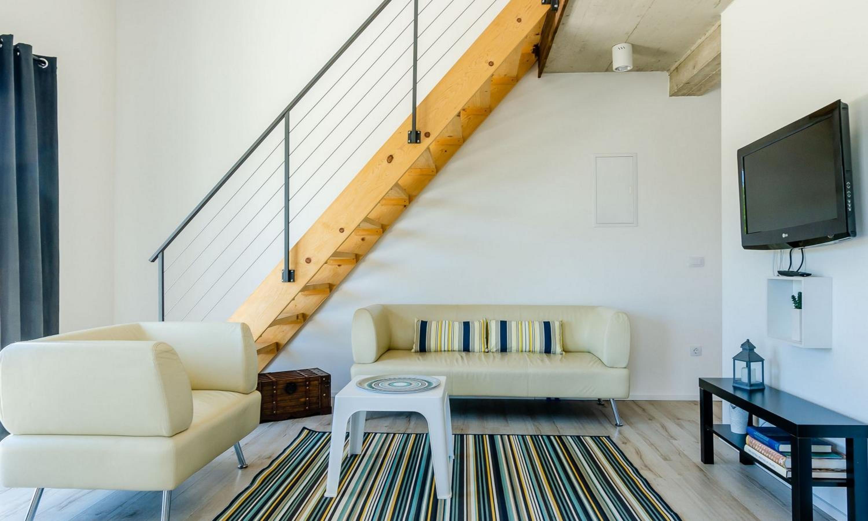 Four Bedroom Villa with Terrace and Swimming Pool photo 1