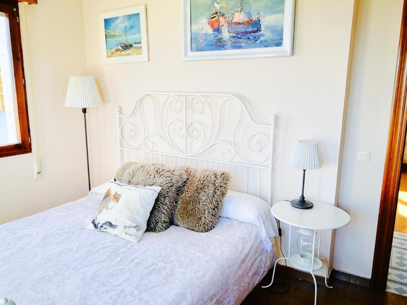 Four-Bedroom House photo 2