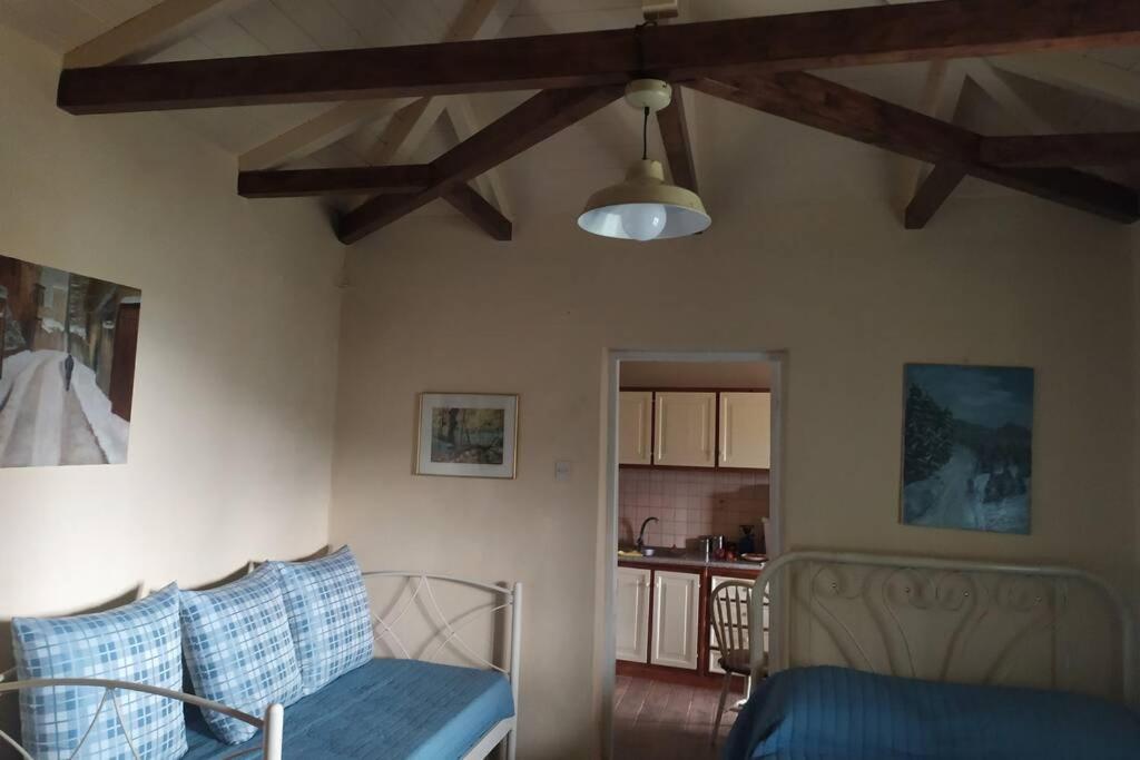 One-Bedroom House - Photo 21