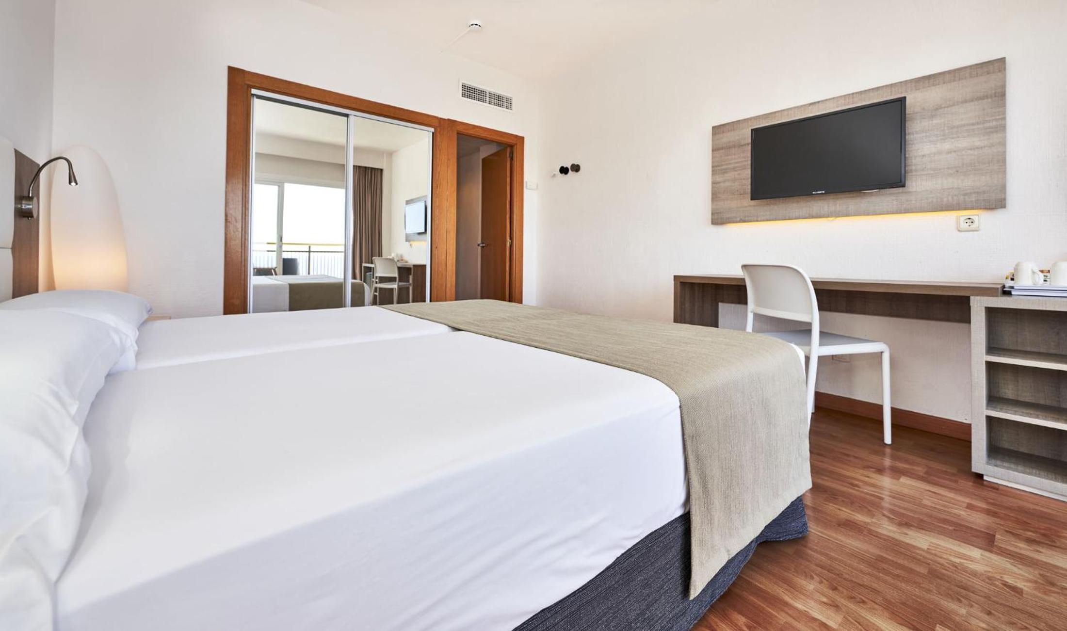Habitación Doble con Vista al Mar