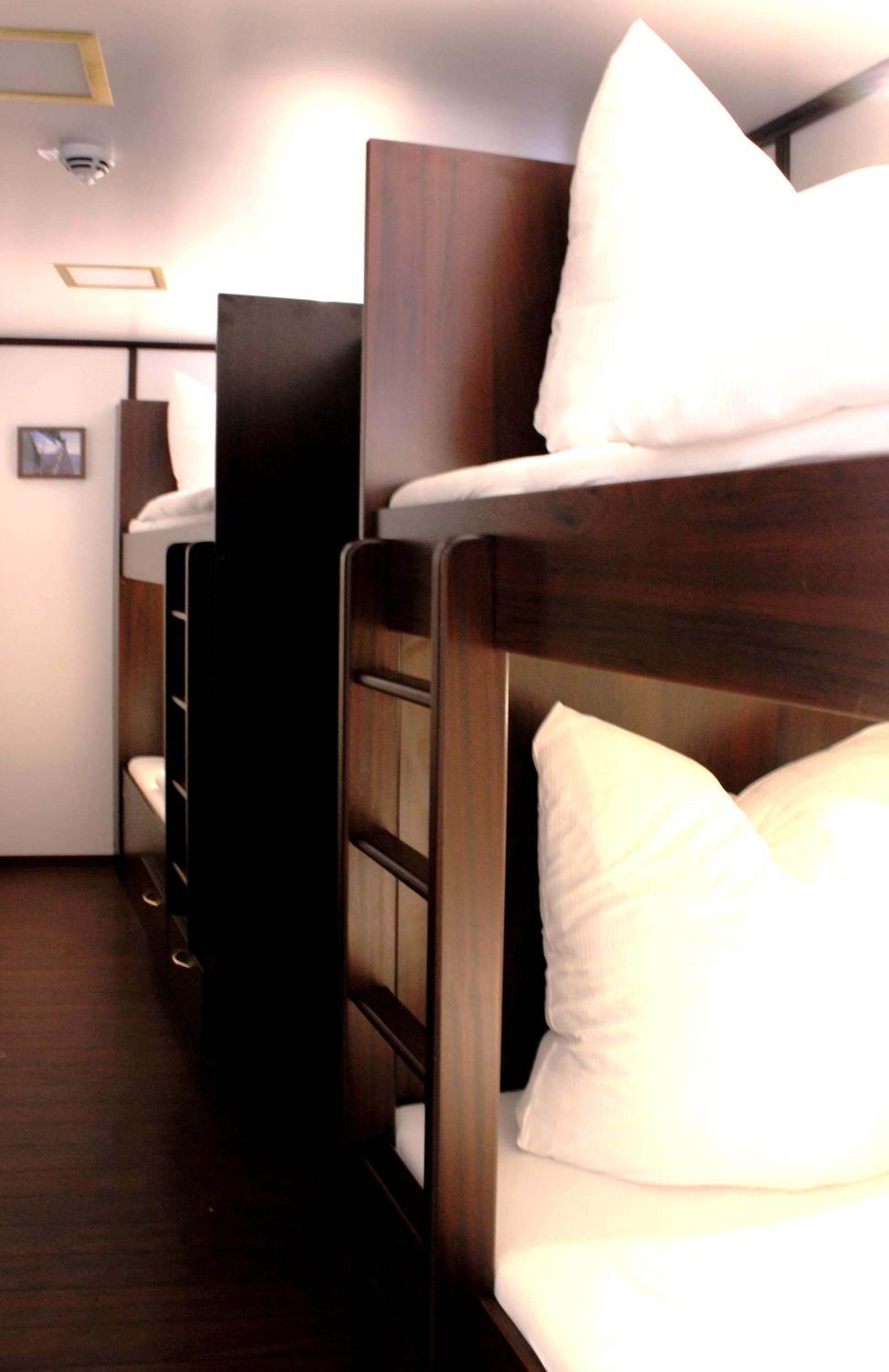 Quadruple Room - Photo 2