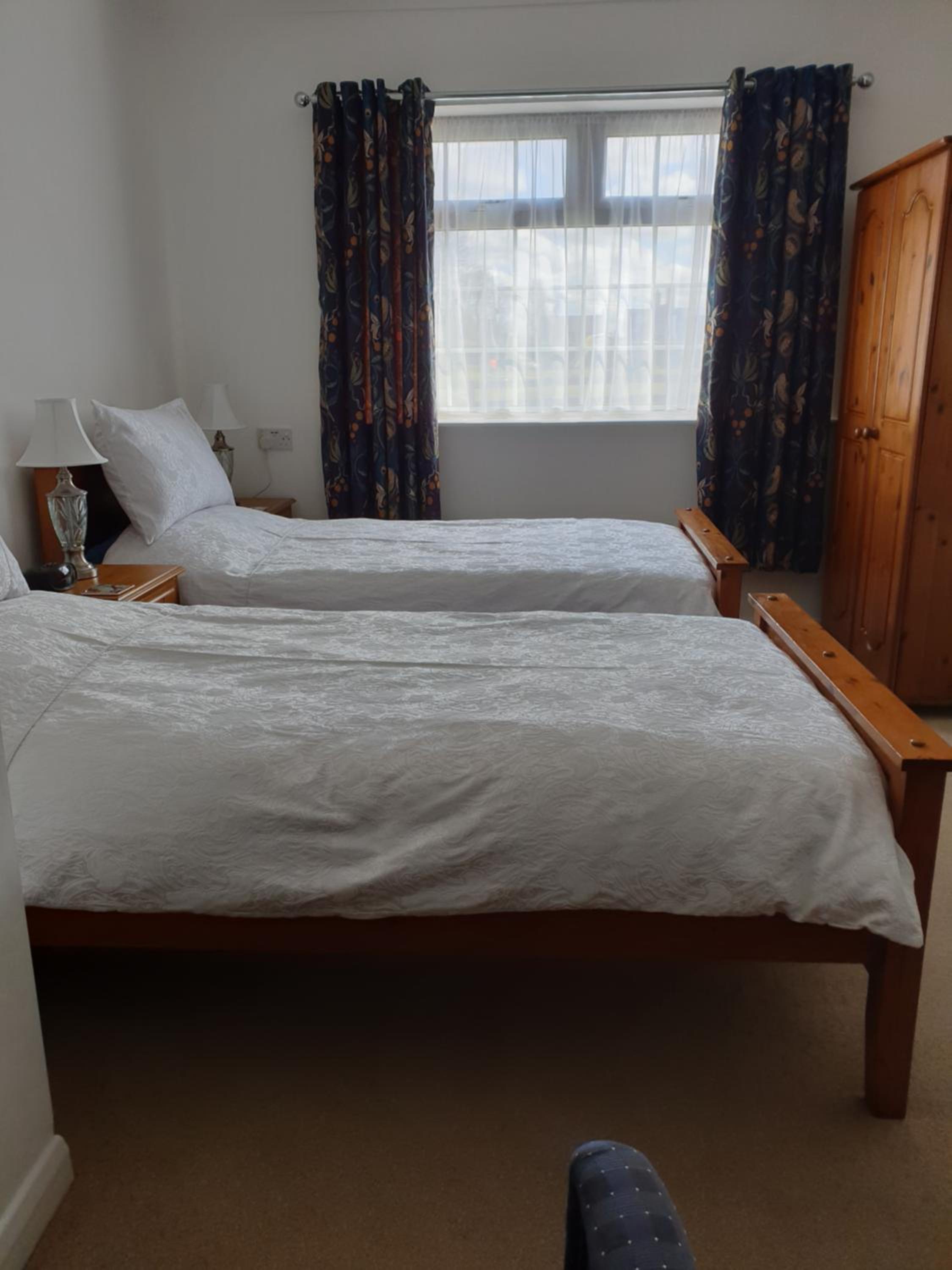 Standard Twin Room with Garden View - Photo 5
