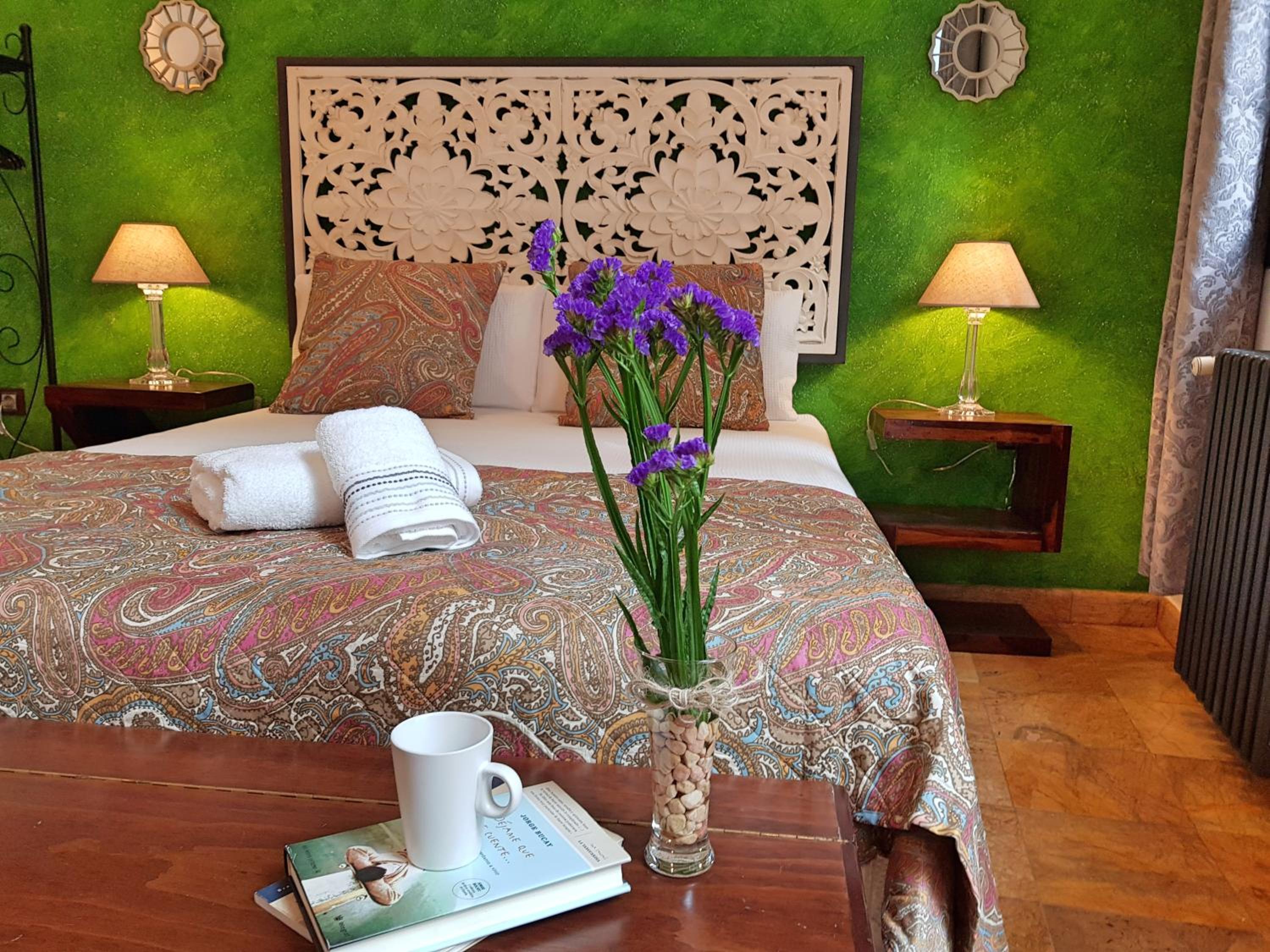Suite with Garden View - Photo 1