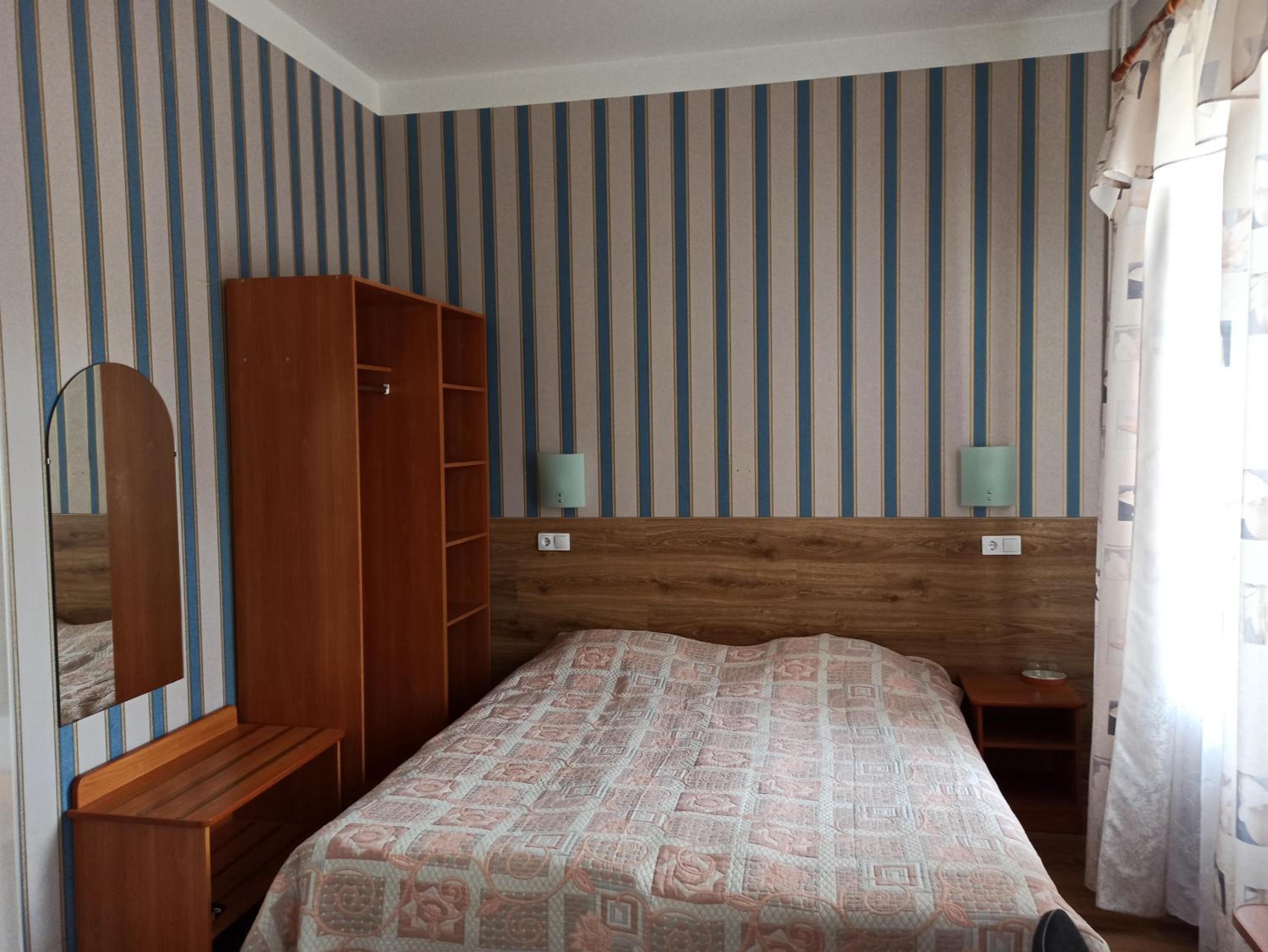 Double or Twin Room - Photo 2