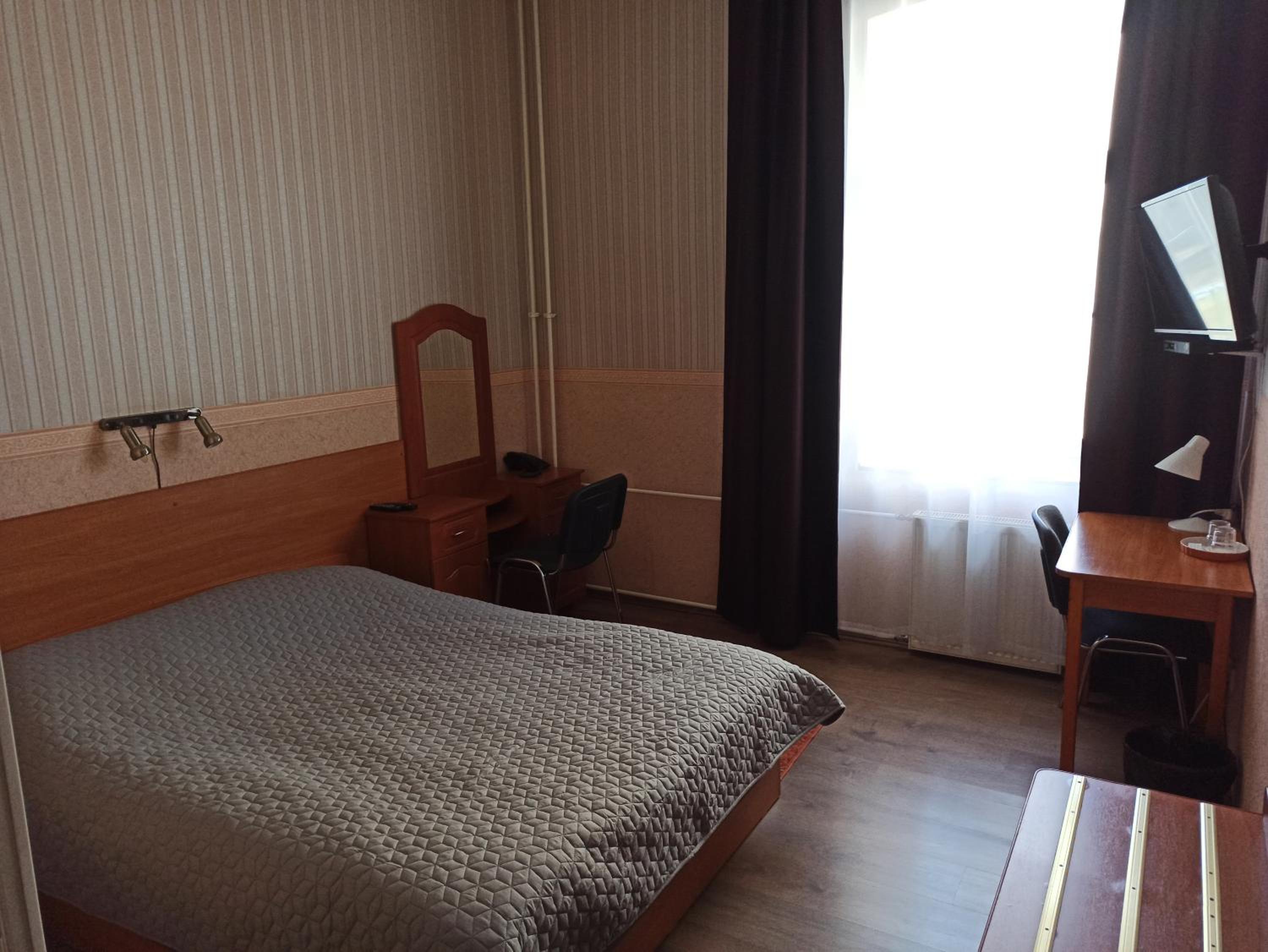 Double Room - Photo 1