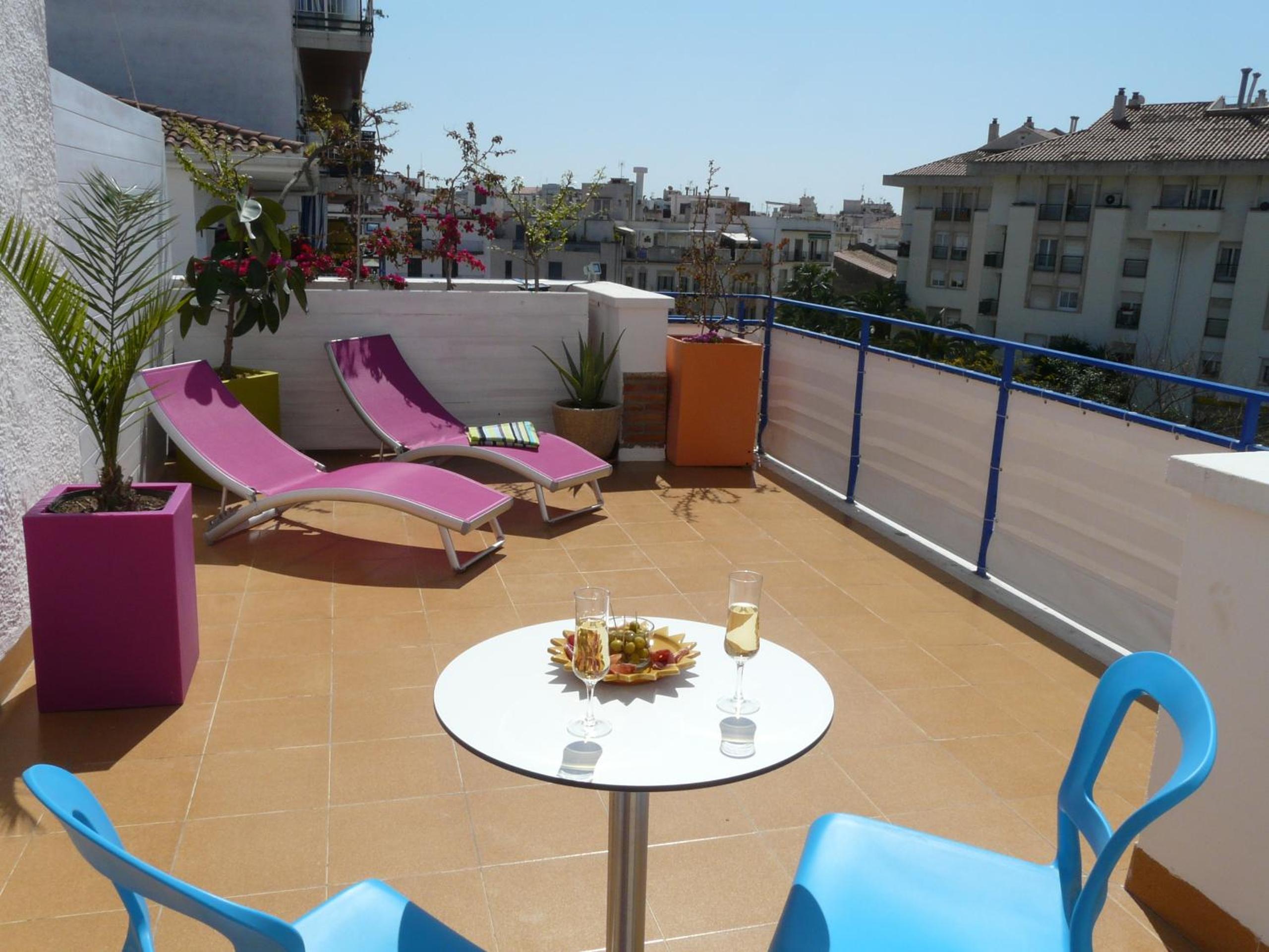 Double Room with Terrace - Photo 8