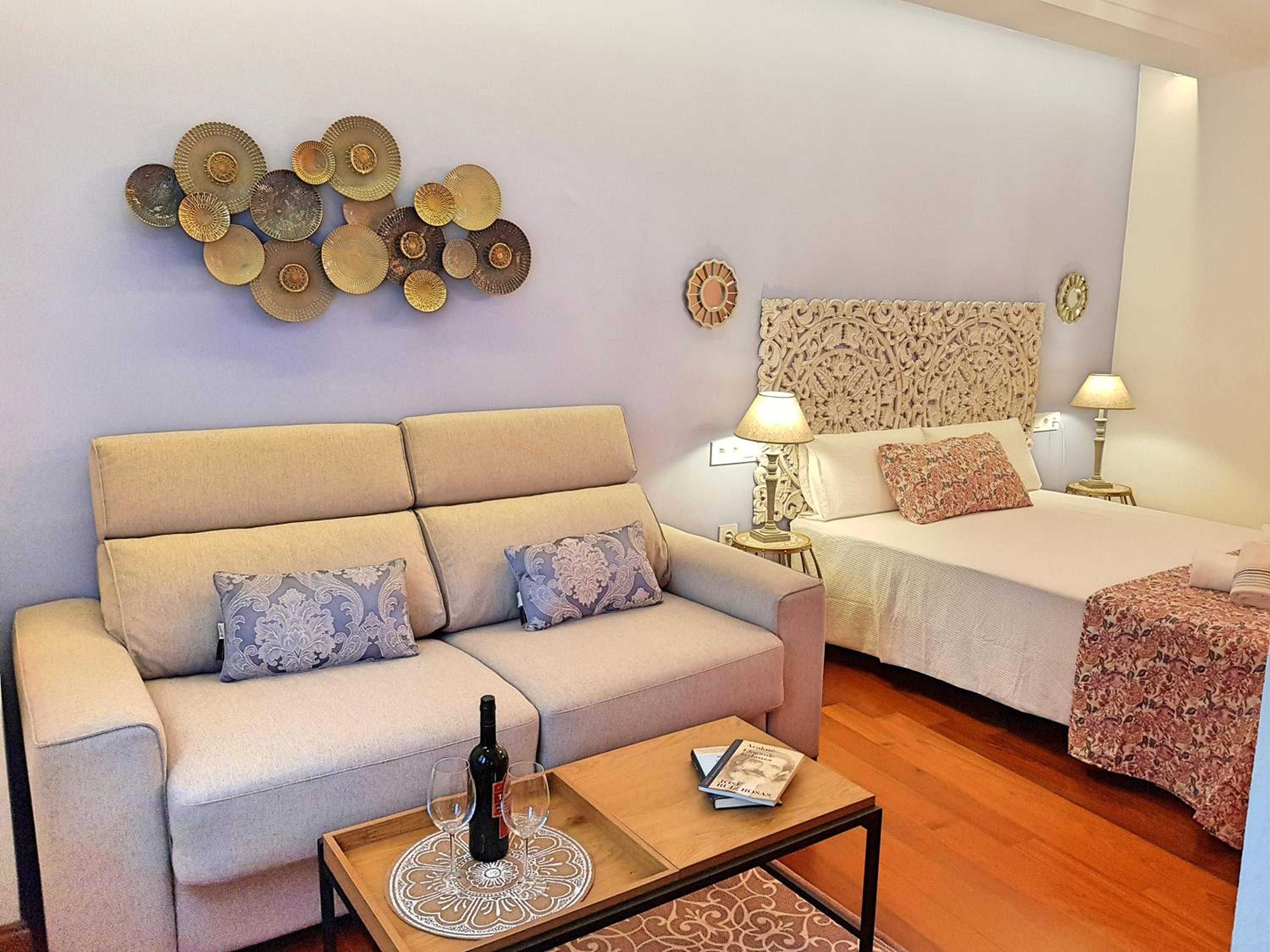 Two-Bedroom Suite - Photo 28