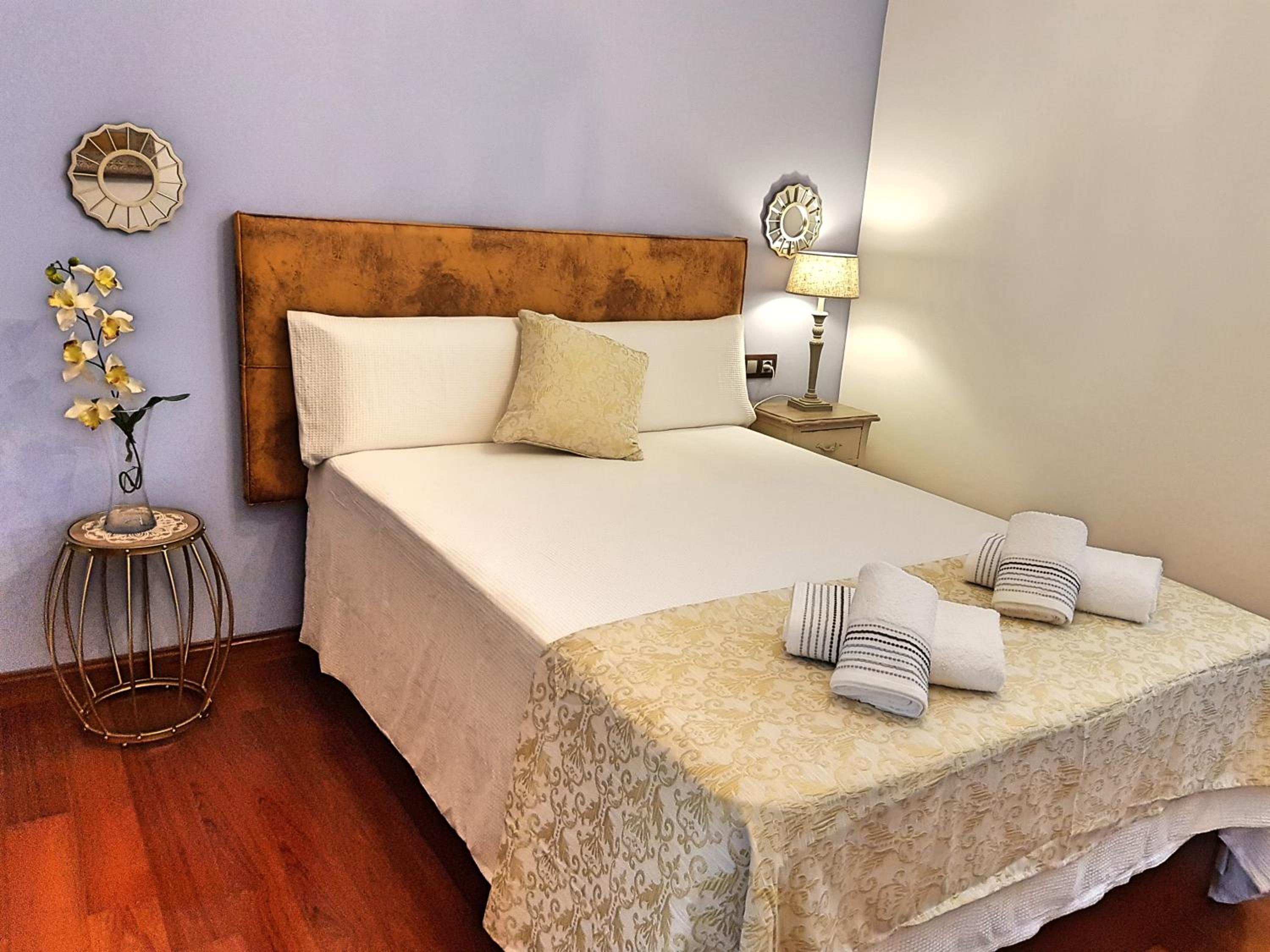 Two-Bedroom Suite - Photo 25