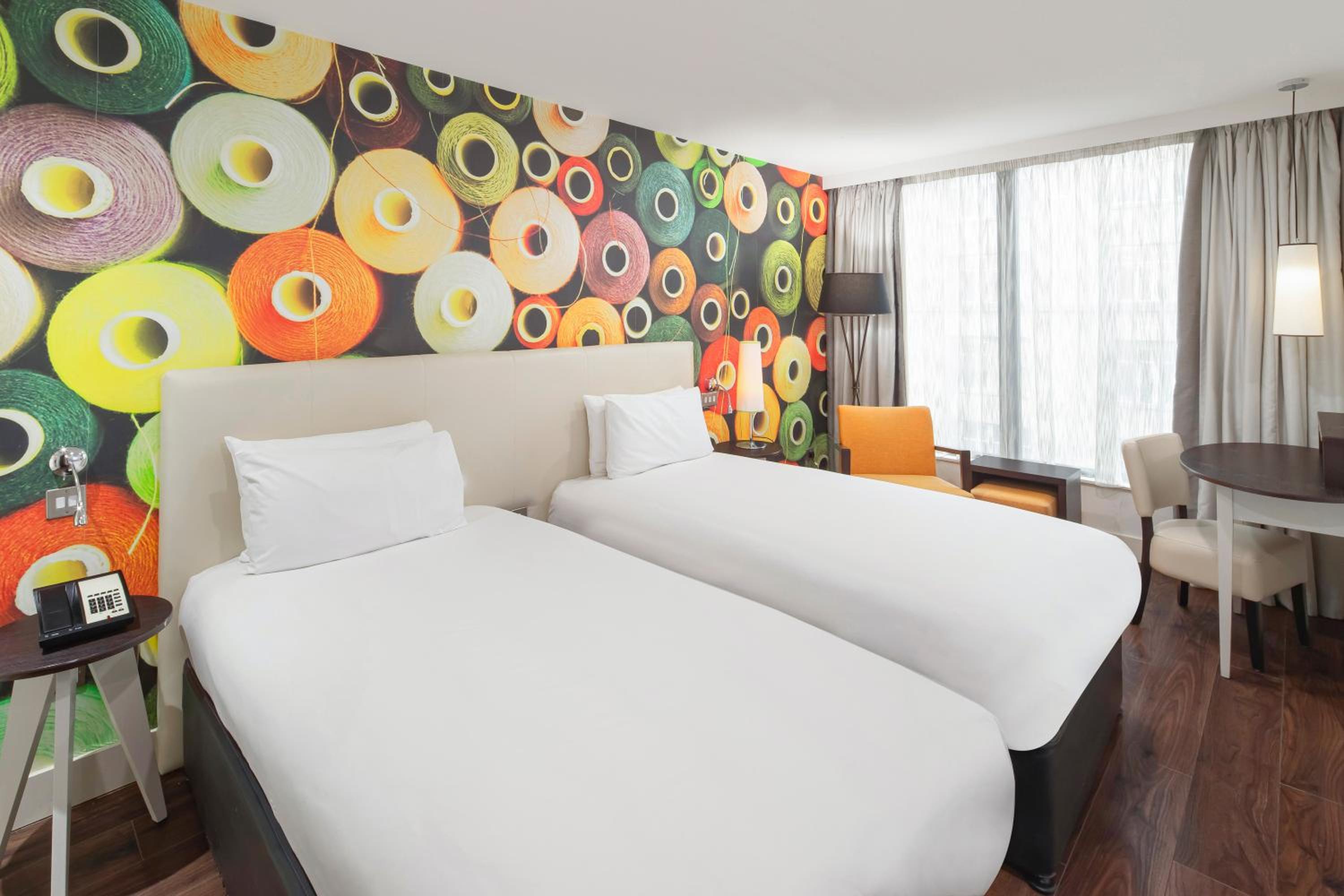 Standard Twin Room - Photo 1