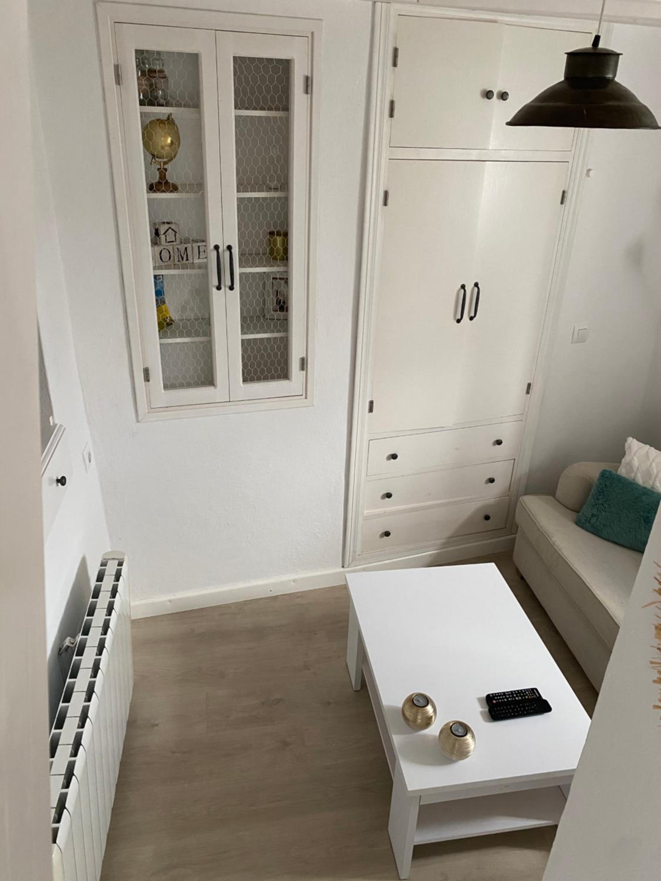 Studio Apartment - Photo 21