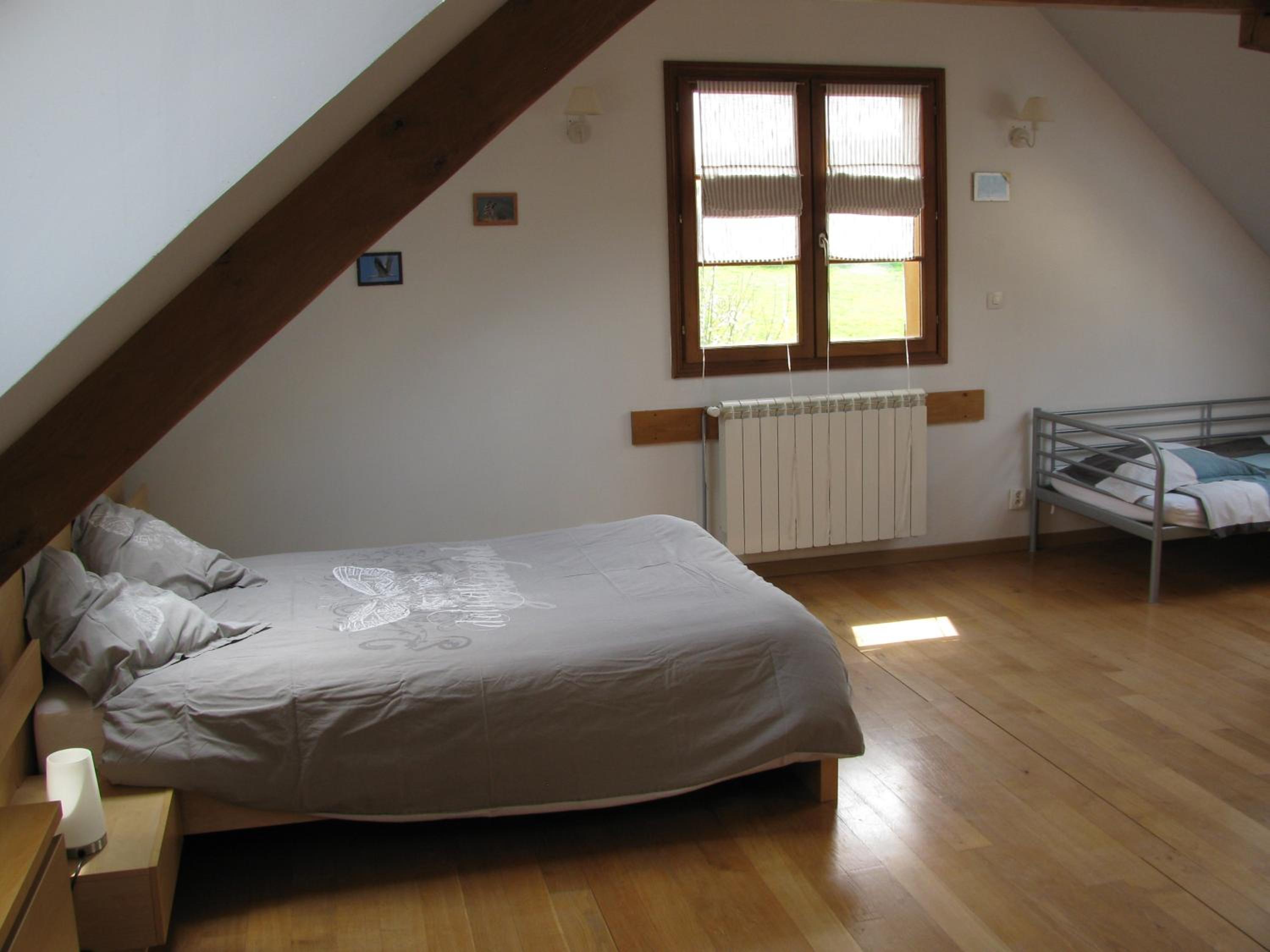 One-Bedroom House - Photo 33