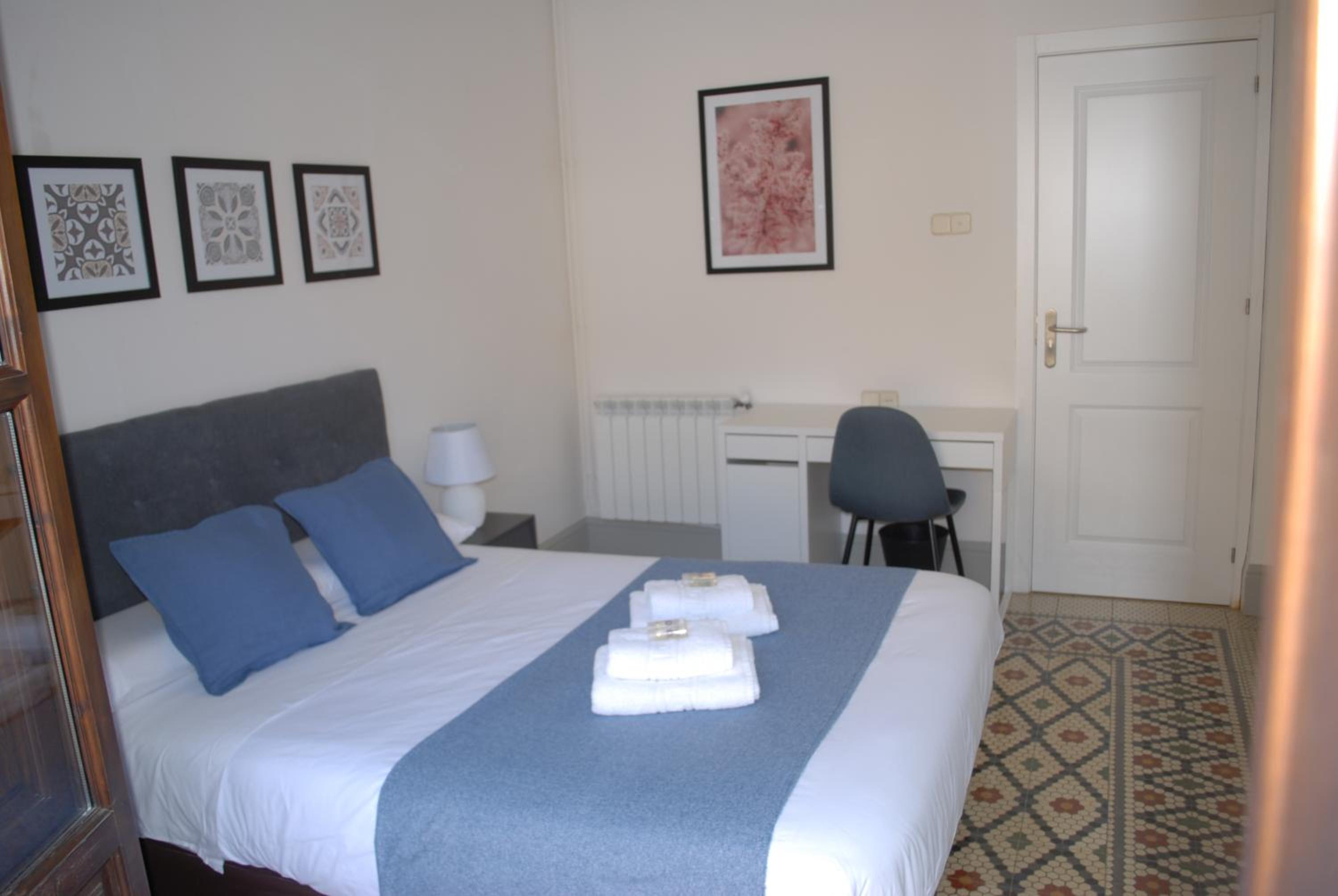 Double Room with Private External Bathroom