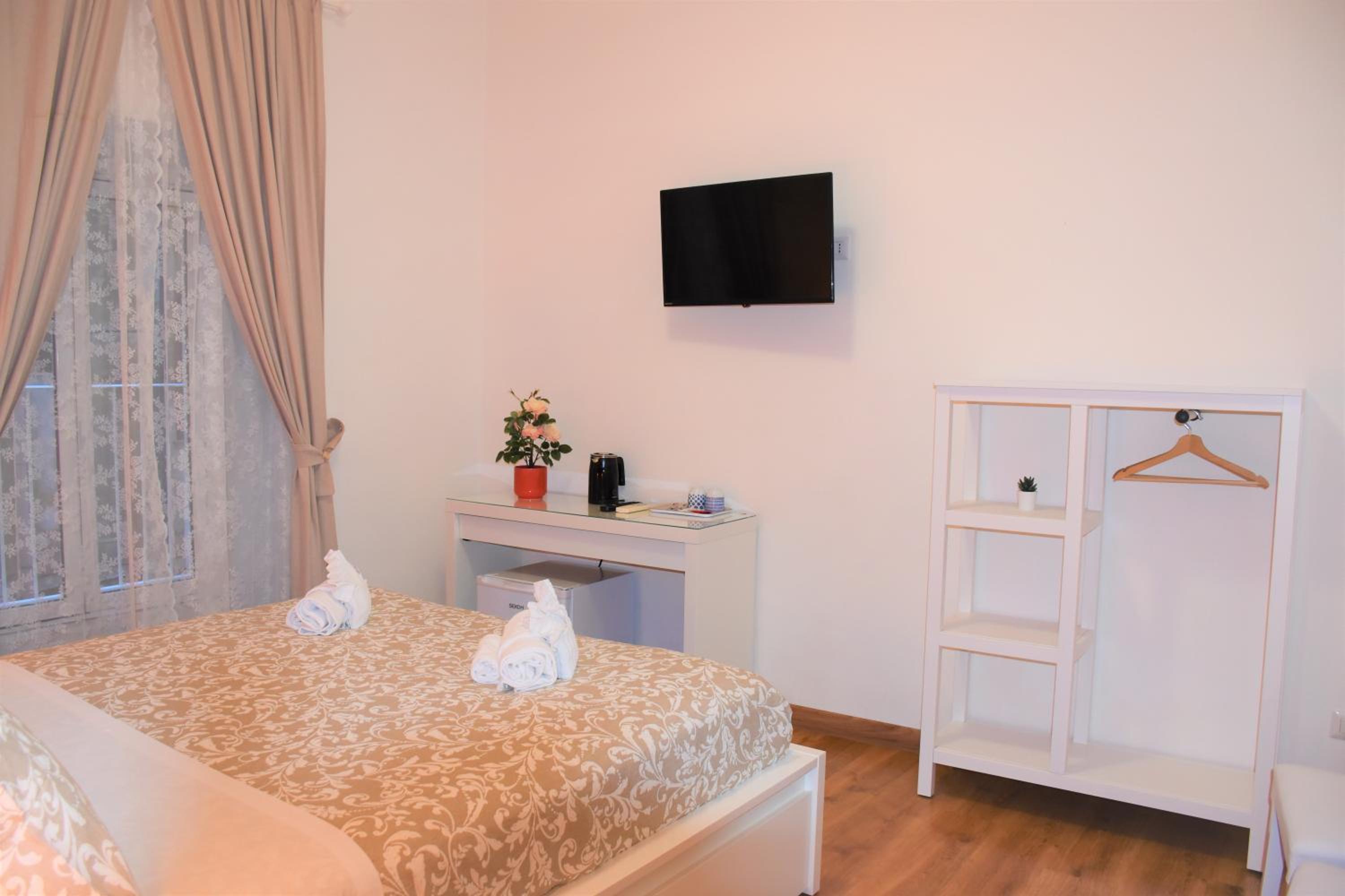 Standard Double Room photo 1