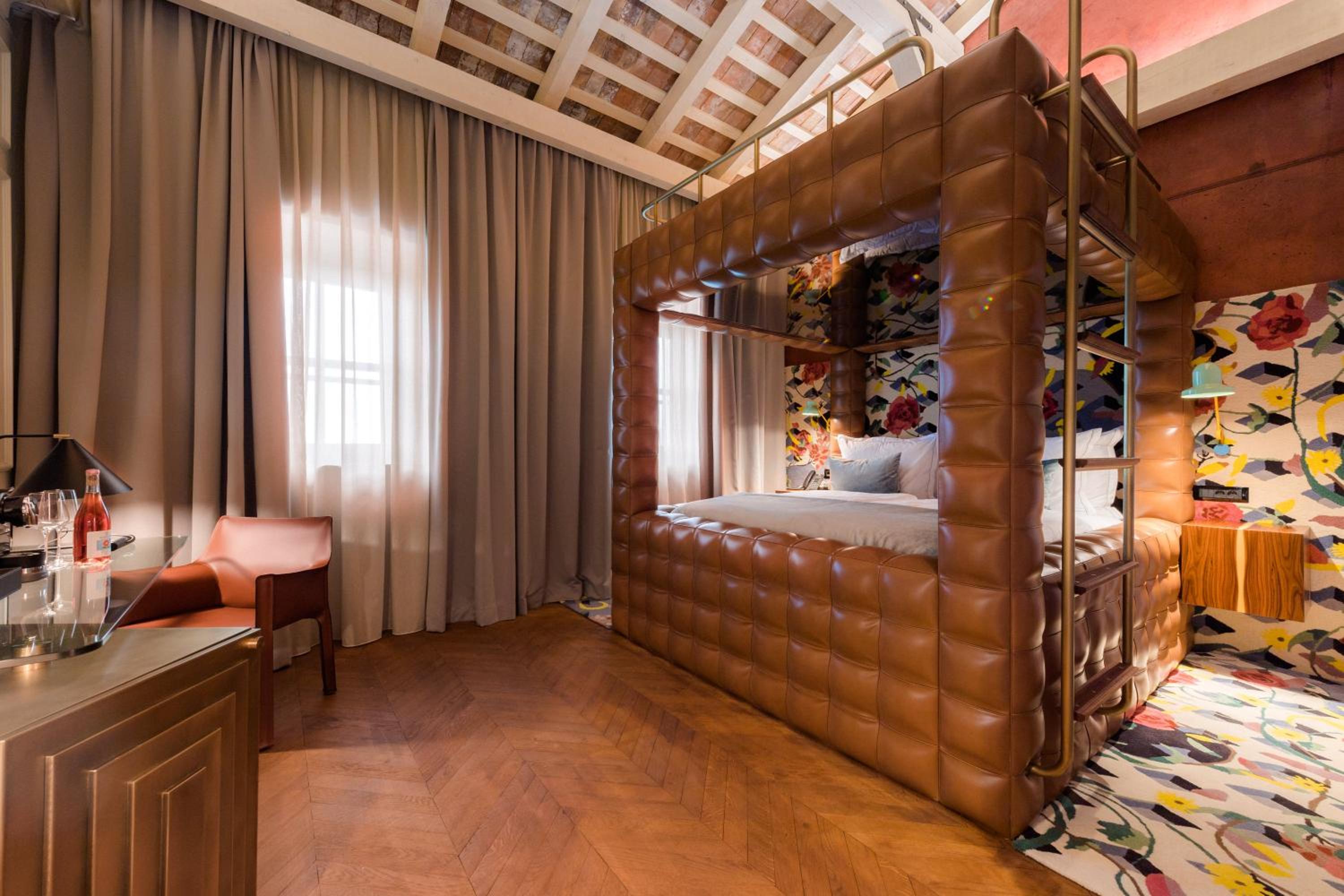 Deluxe Plus Room photo 1