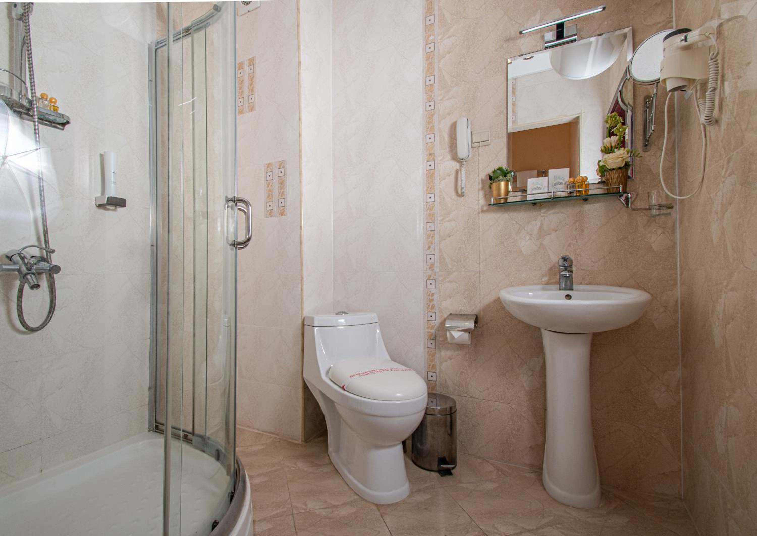 Double Room with Extra Bed - Sea View (3 Adults)  - Photo 6