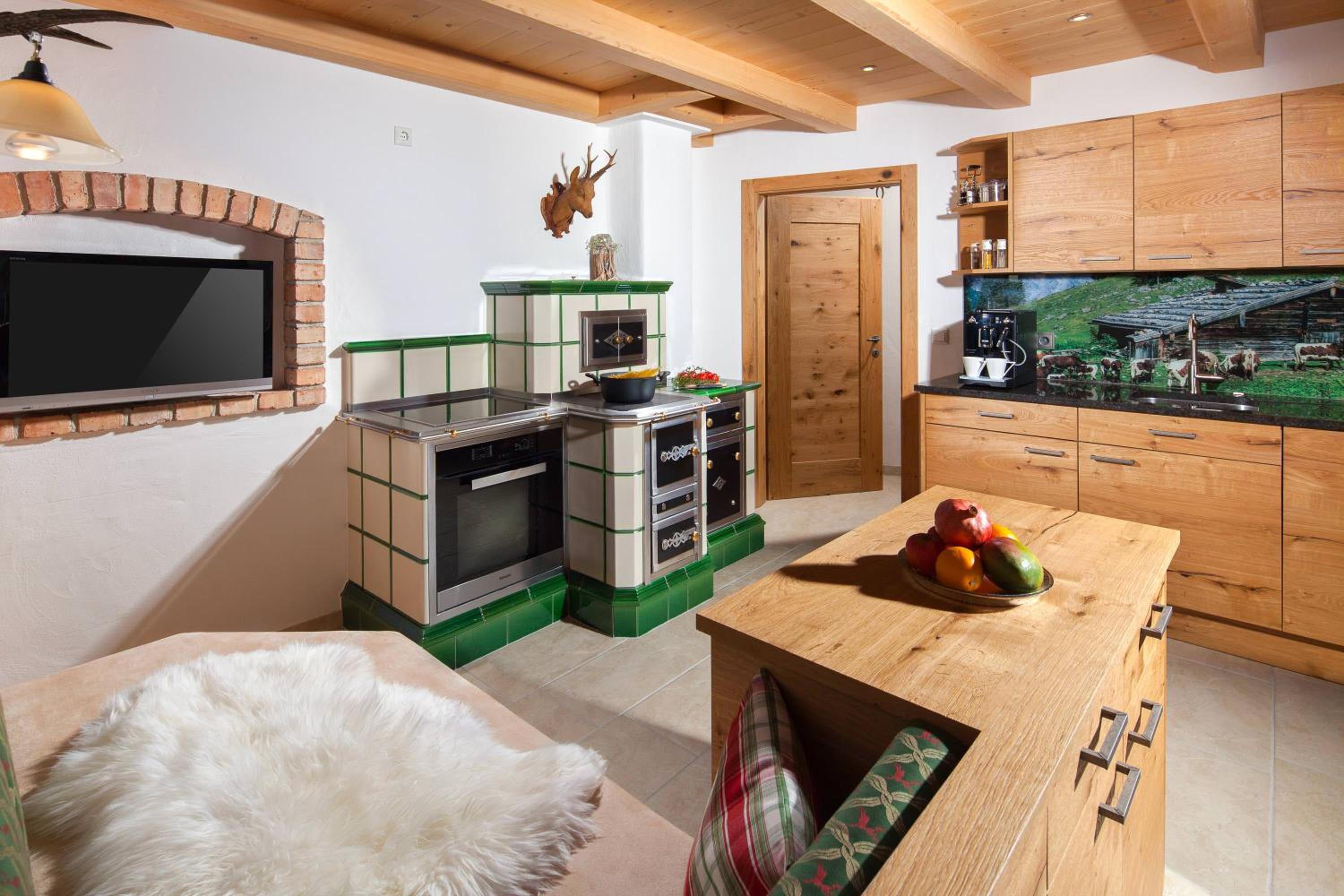Apartment with Terrace photo 2