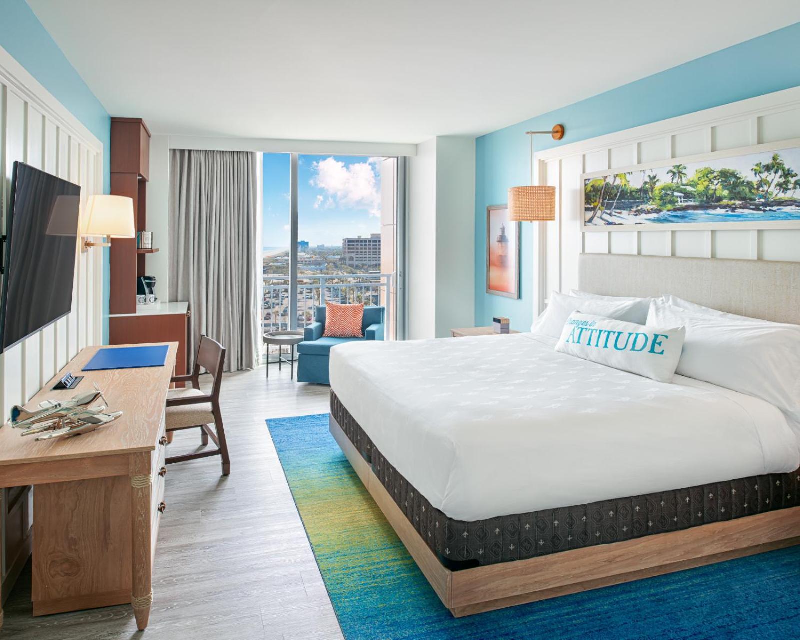 Deluxe King Room with Partial Ocean View - Photo 1