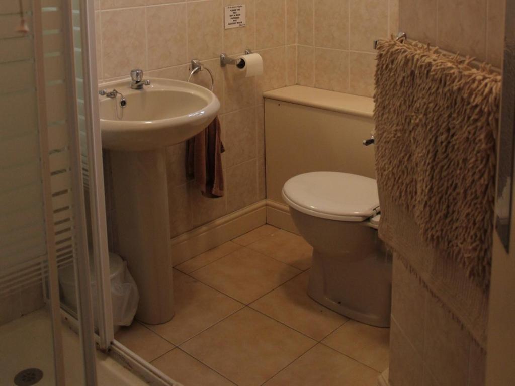 Quadruple Room - Photo 2