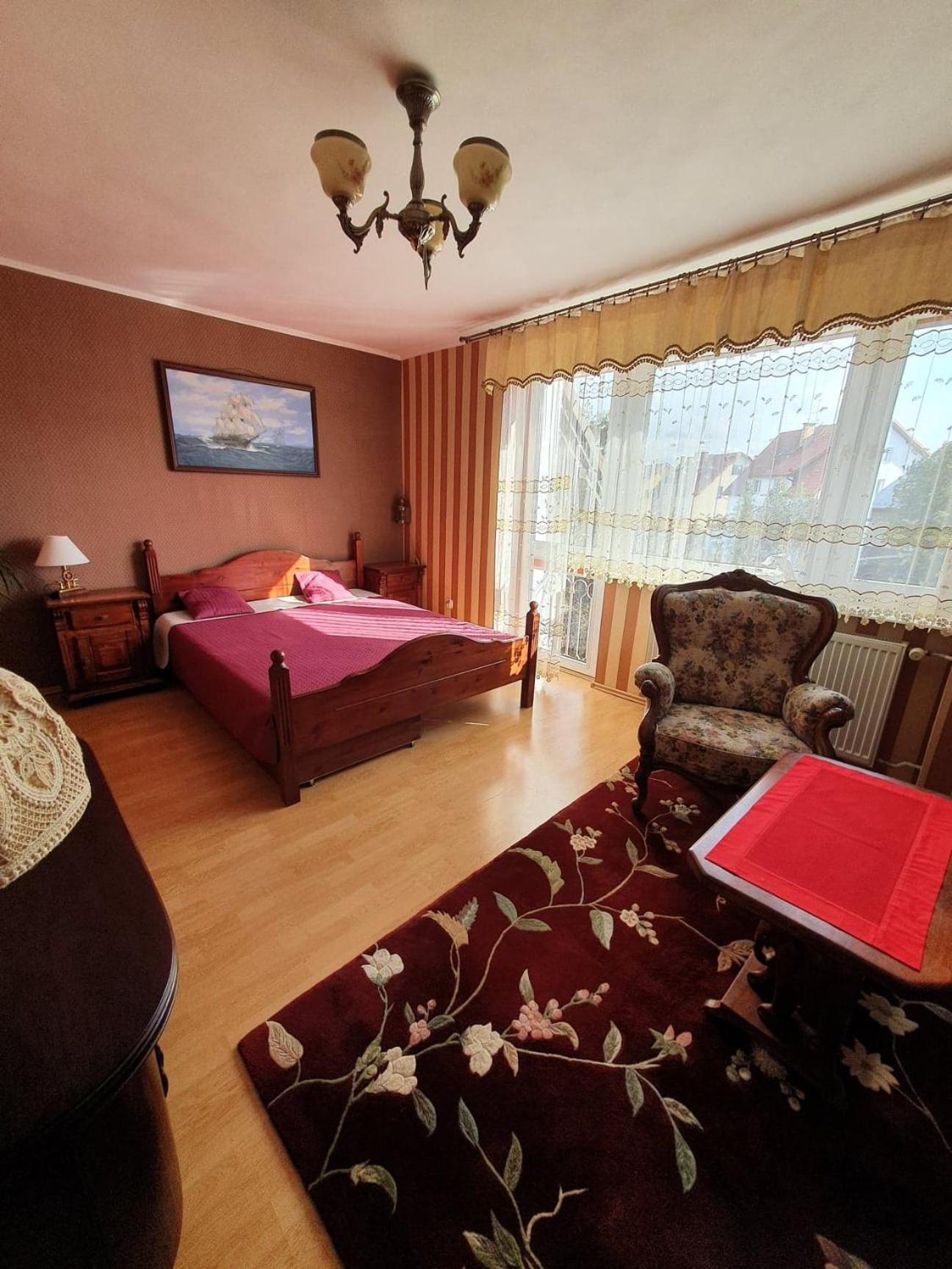 Double Room with Private External Bathroom - 4 photo 3