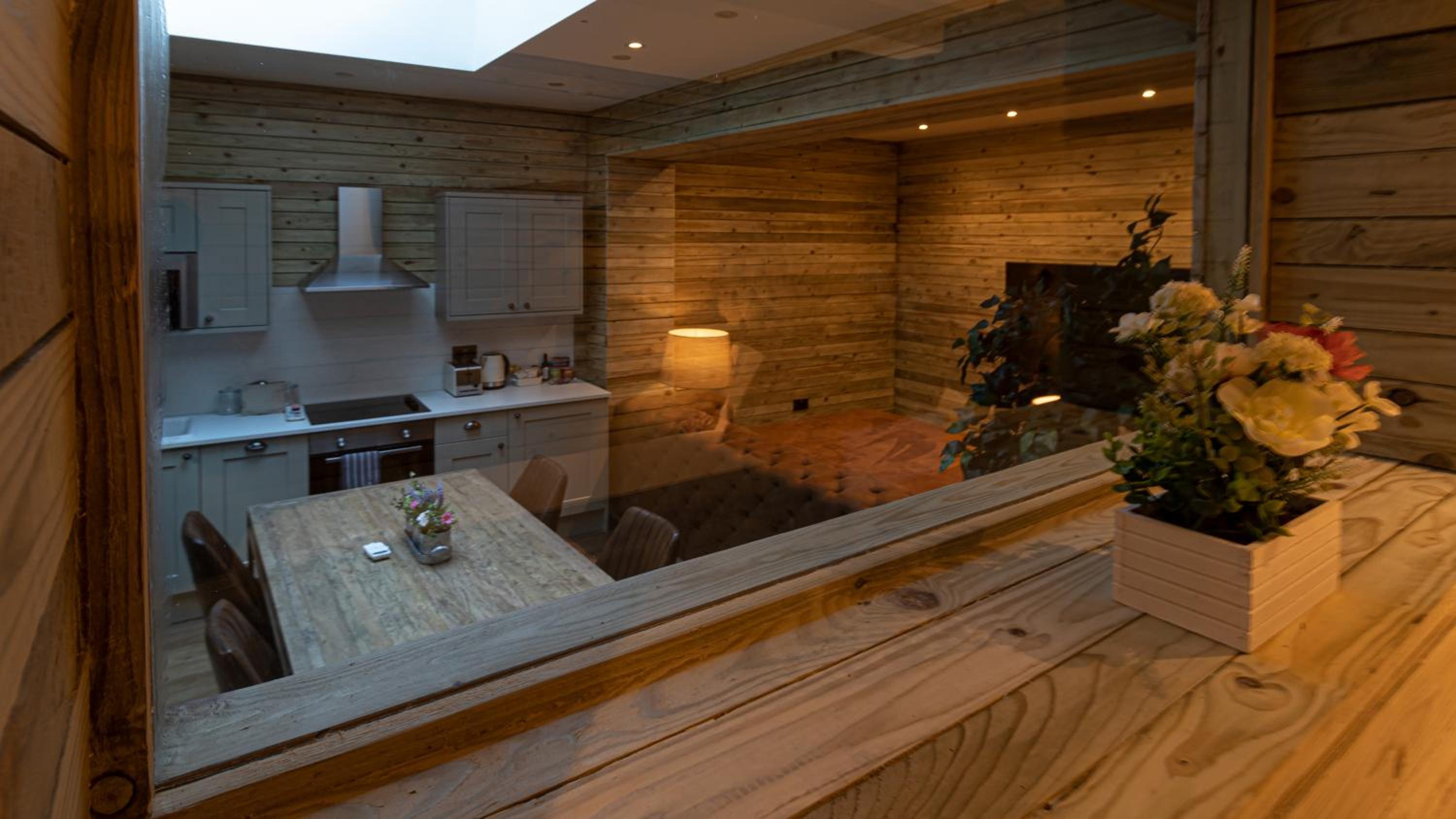 The Tree House - (Two Bedroom Apartment) - Photo 8